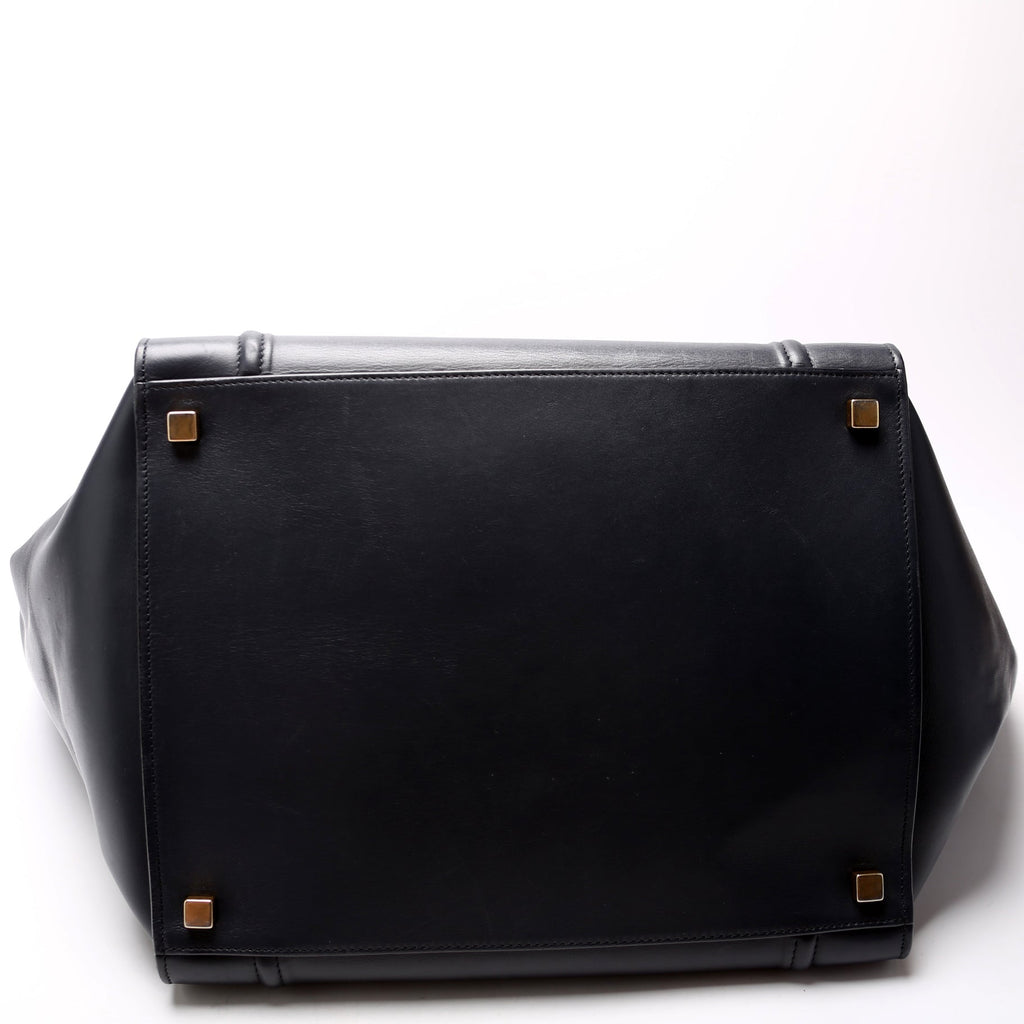 Luggage Phantom Medium
