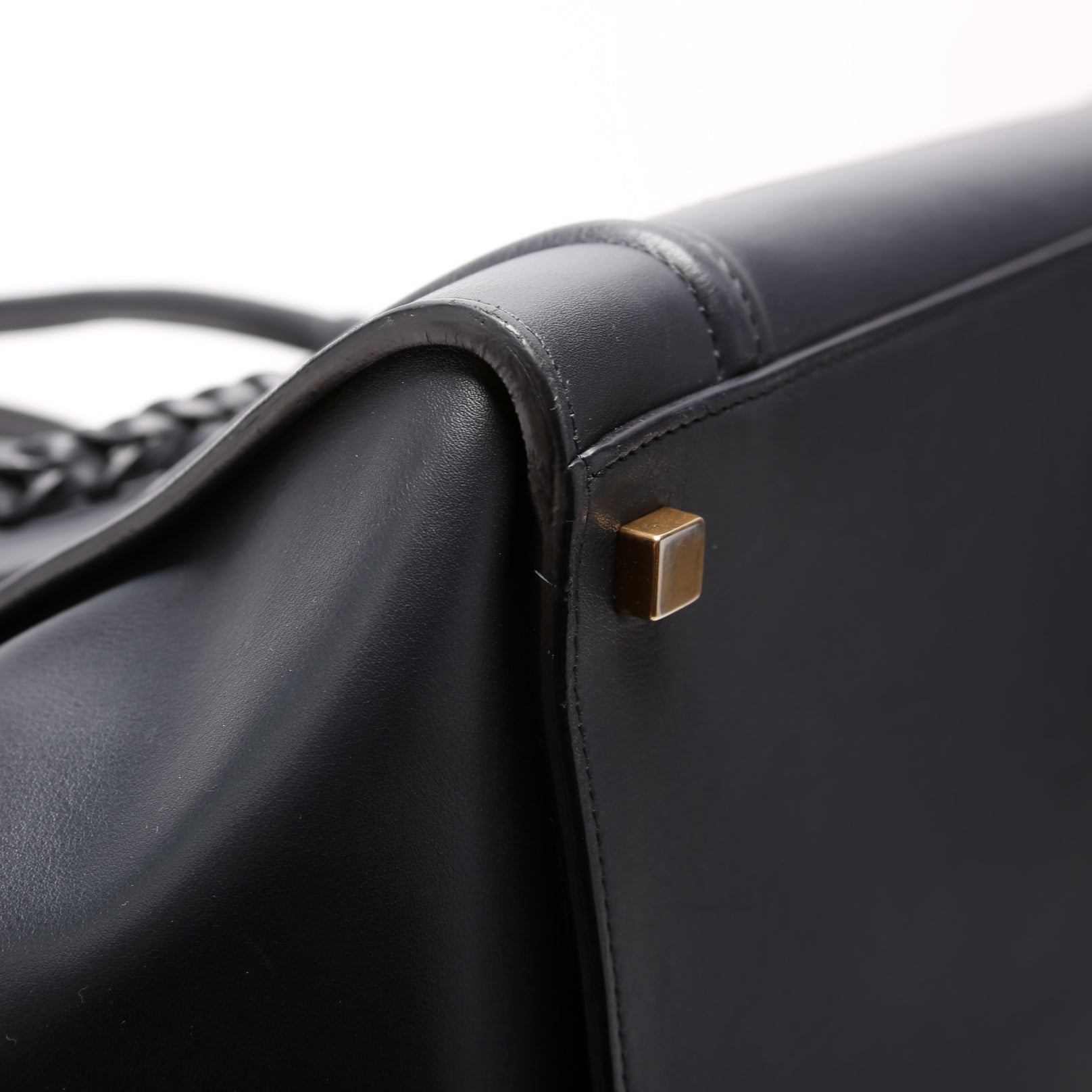 Luggage Phantom Medium