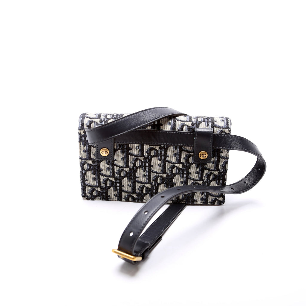 Slim Saddle Belt Bag Oblique