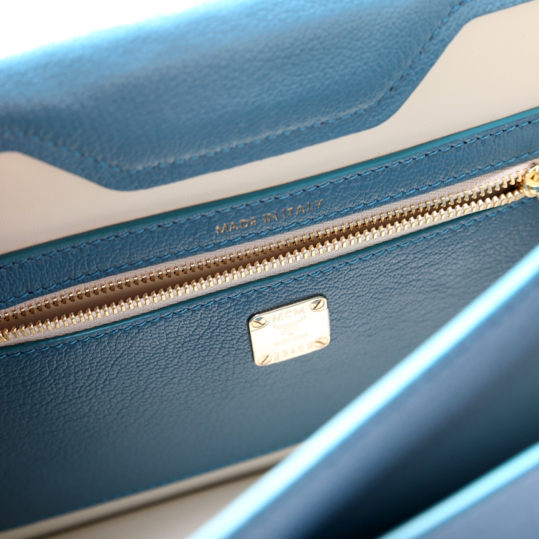 Milano Shoulder Bag