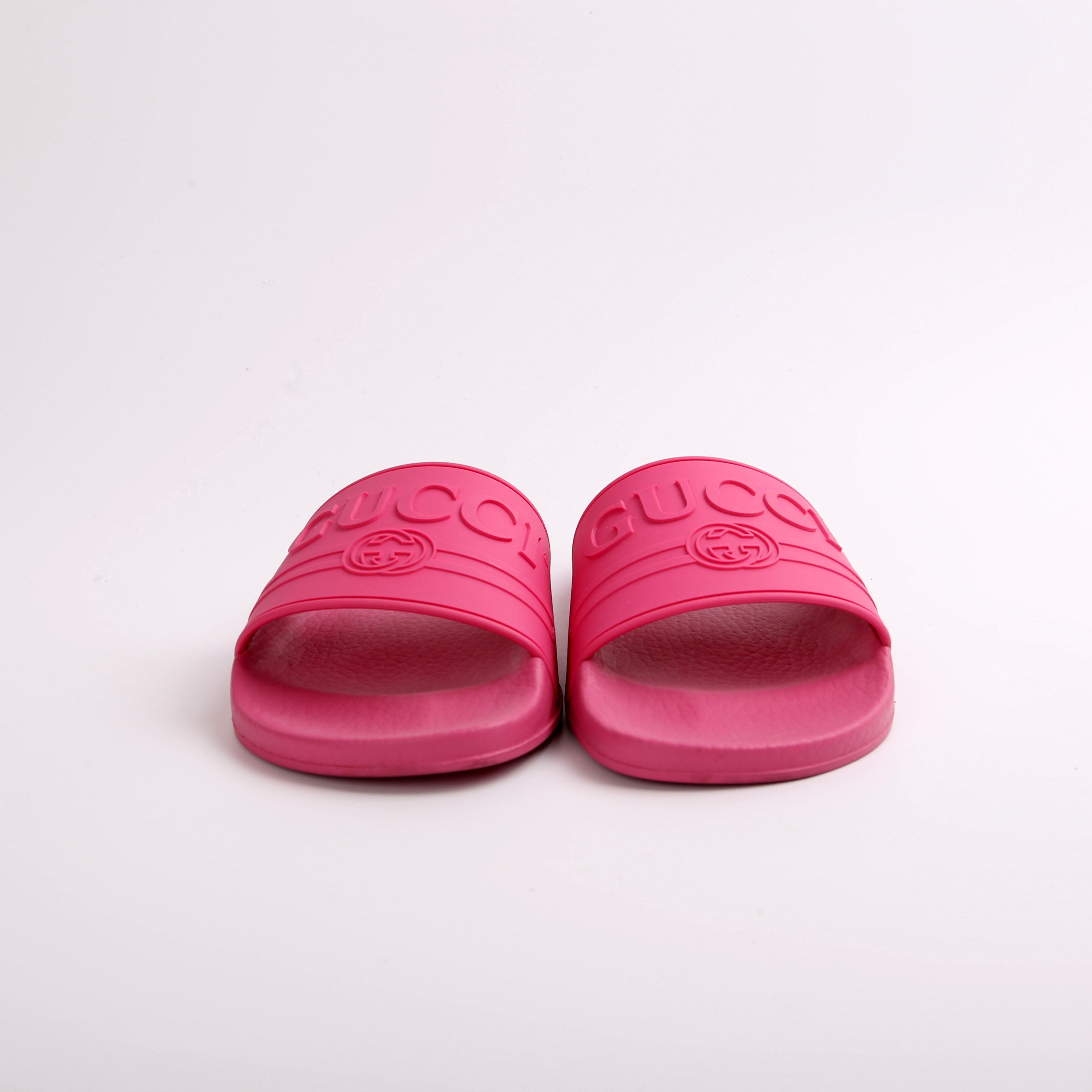 Gucci Pursuit Logo Rubber Slides Size 35