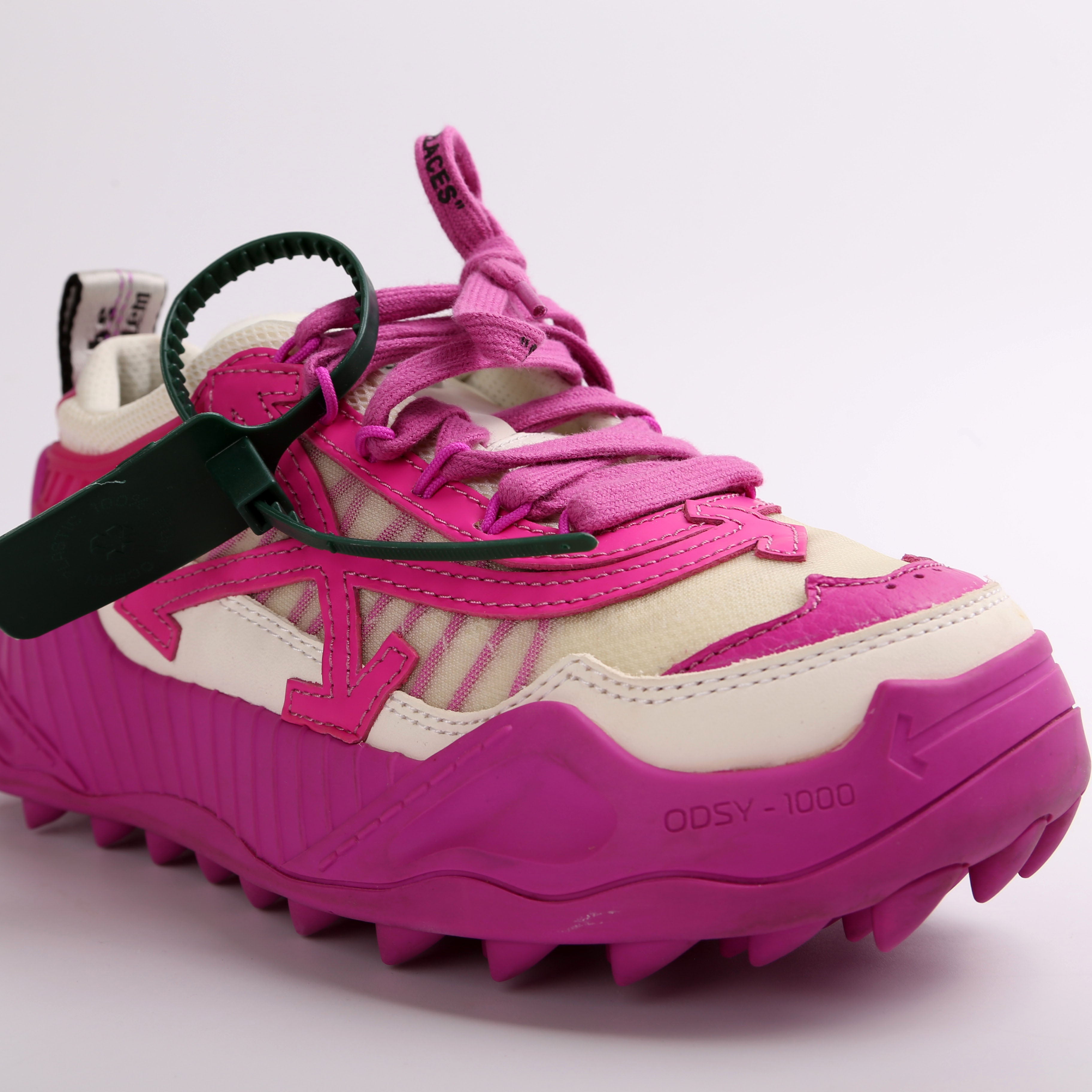 Odsy-1000 Leather Trainers Size 37
