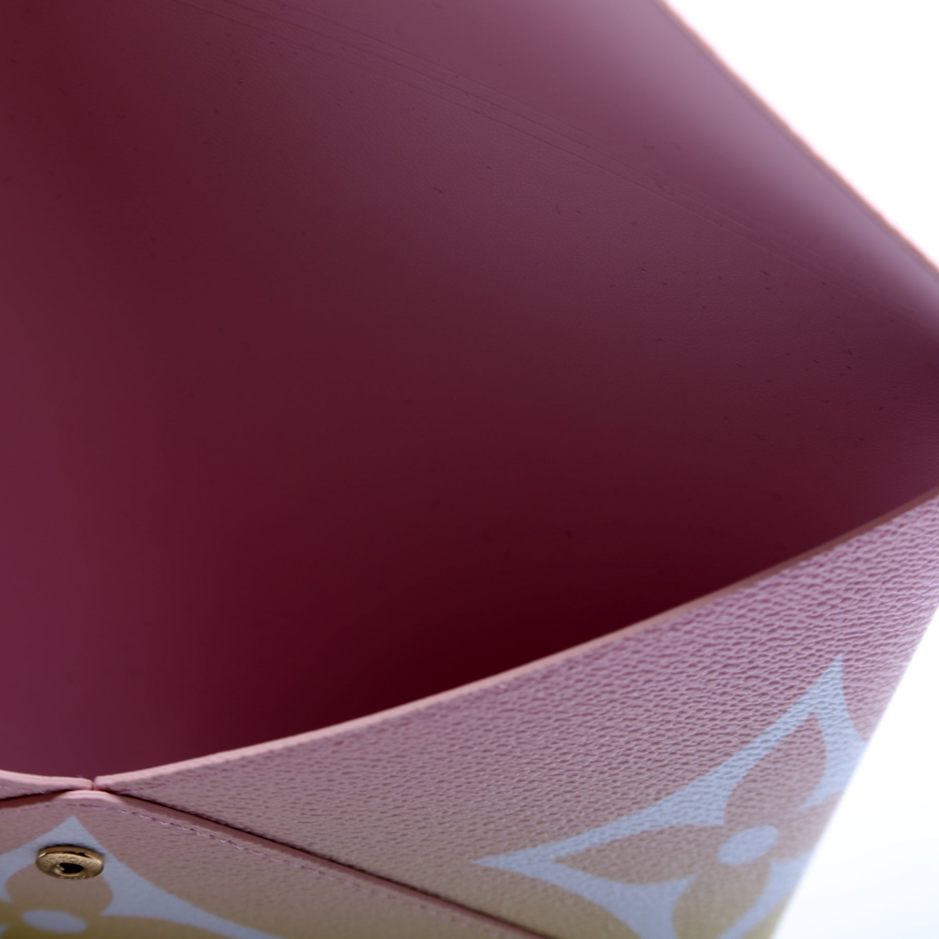 Kirigami Pouch Large By The Pool