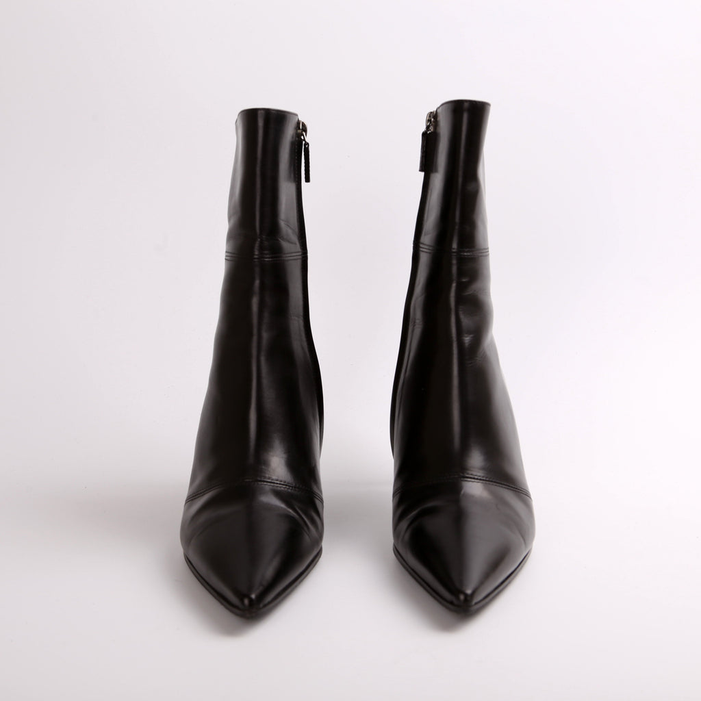 Gucci Leather Pointed Toe Boots Size 38.5