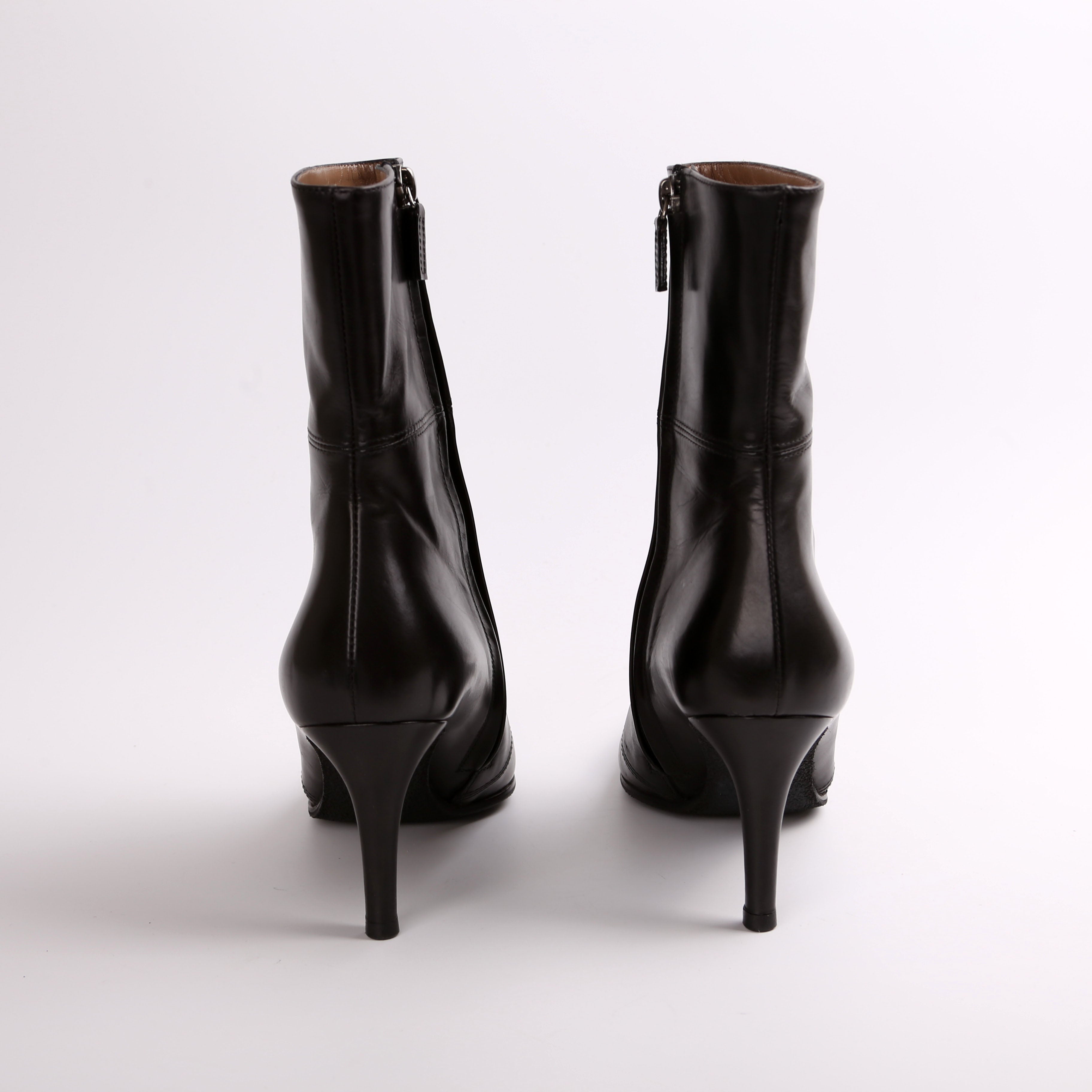 Gucci Leather Pointed Toe Boots Size 38.5