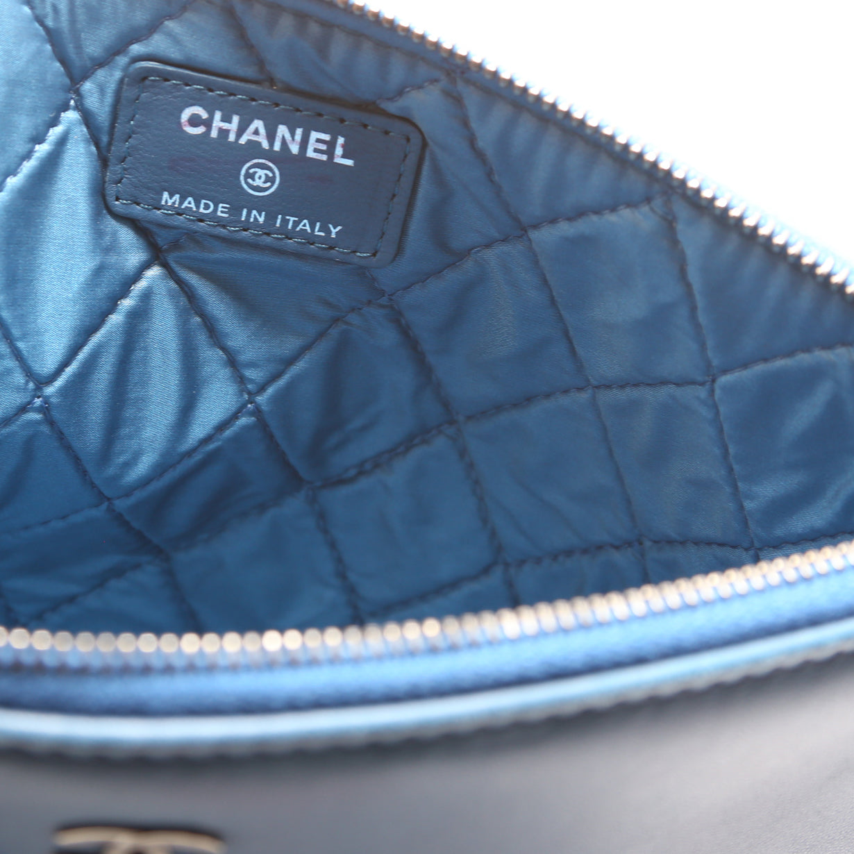 O Case Medium Patent Lambskin