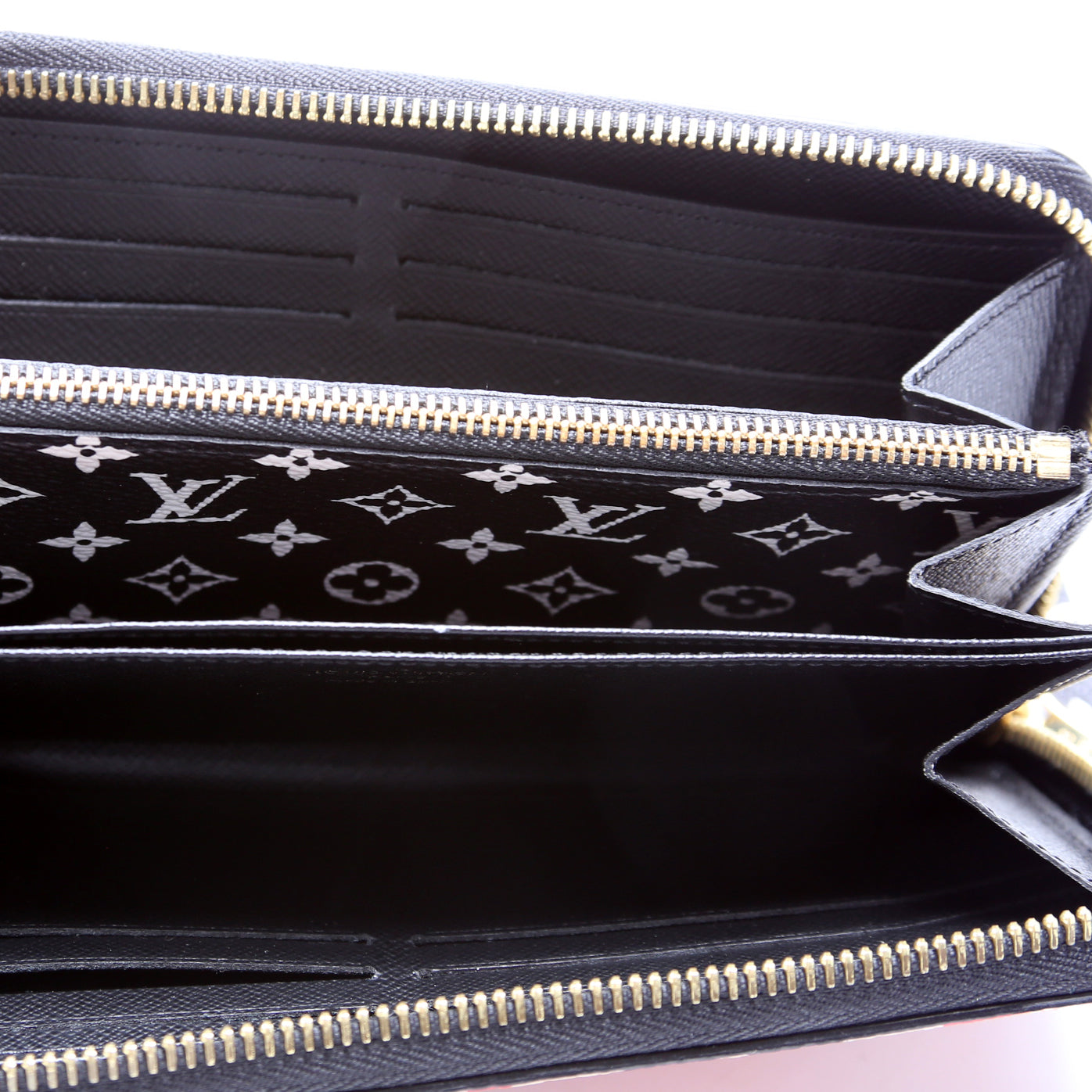 Crafty Zippy Wallet