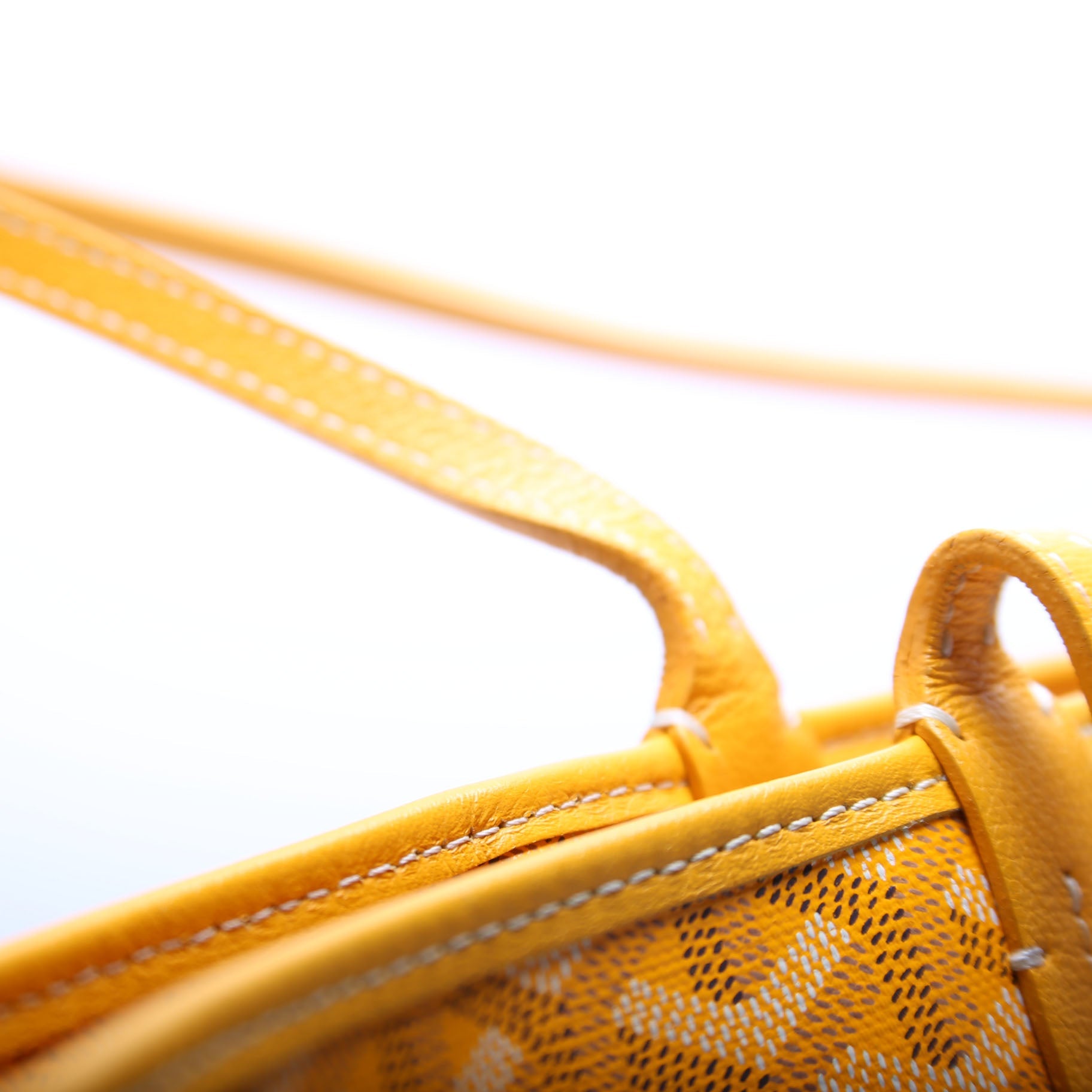 Artois MM Tote