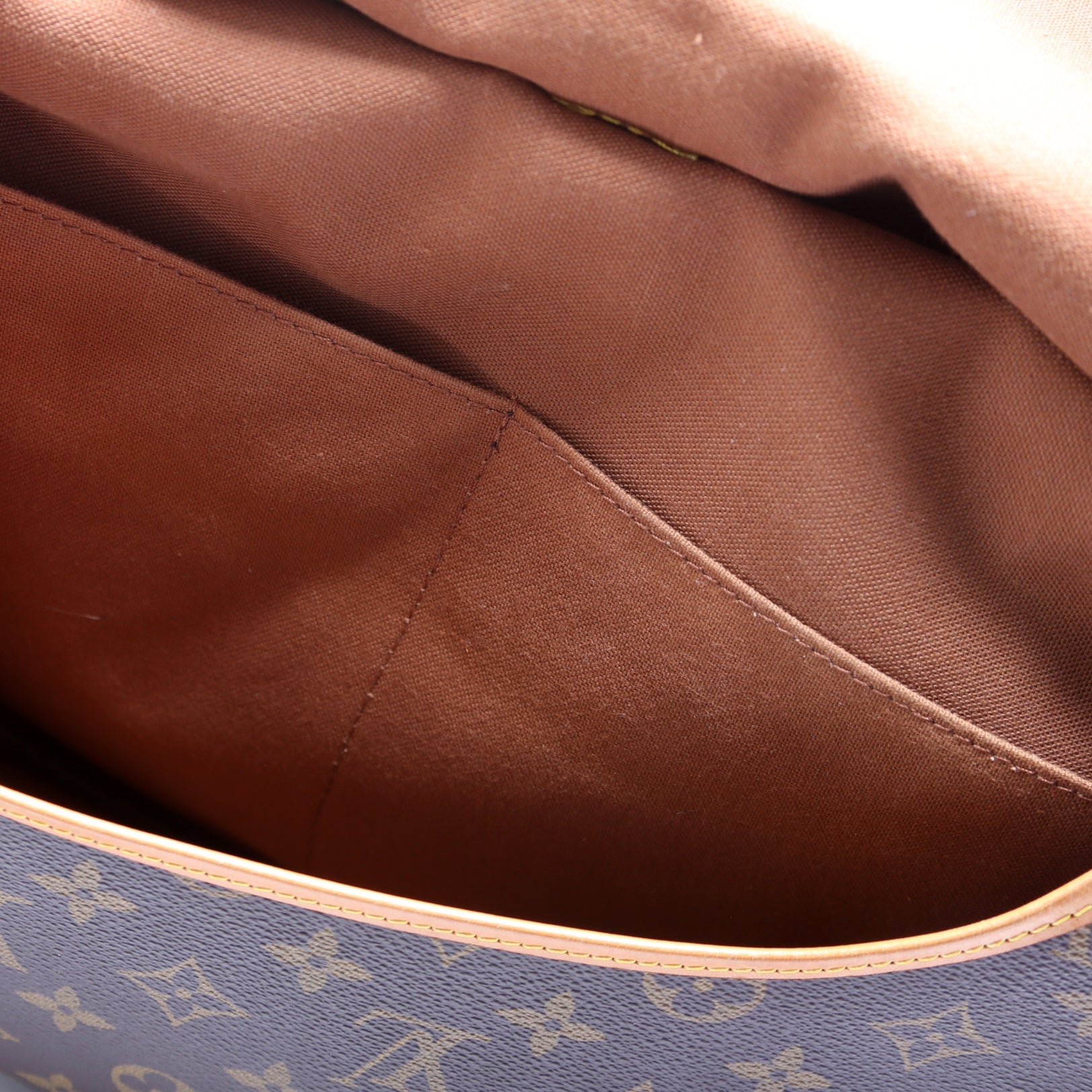 Saumur 35 Monogram