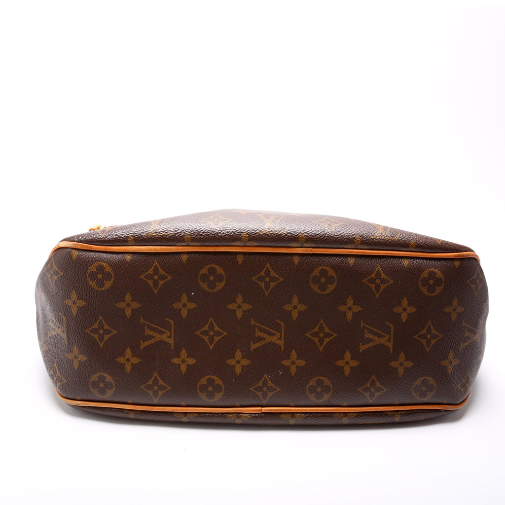 Delightful PM Monogram