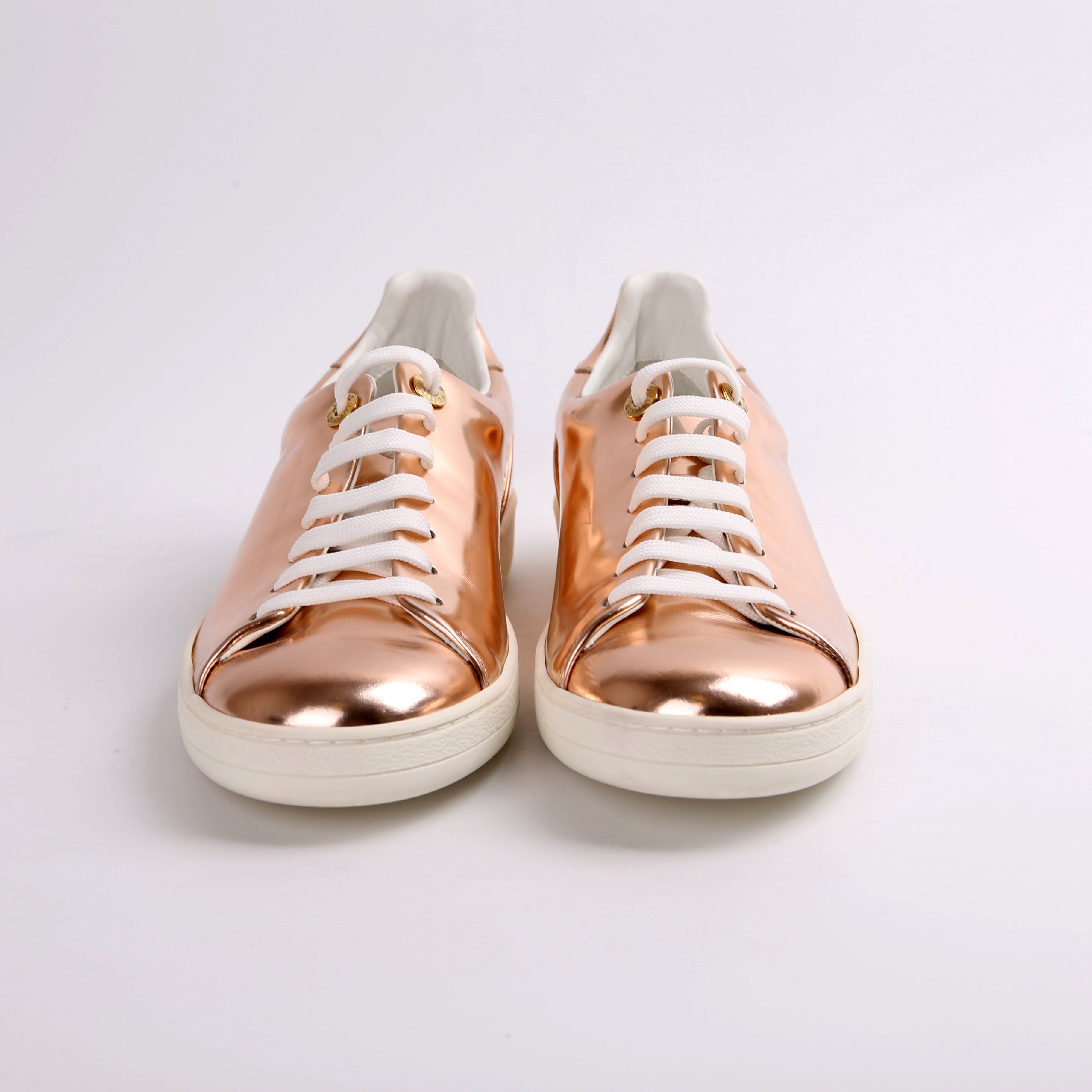 Frontrow Patent Sneakers Sz 39