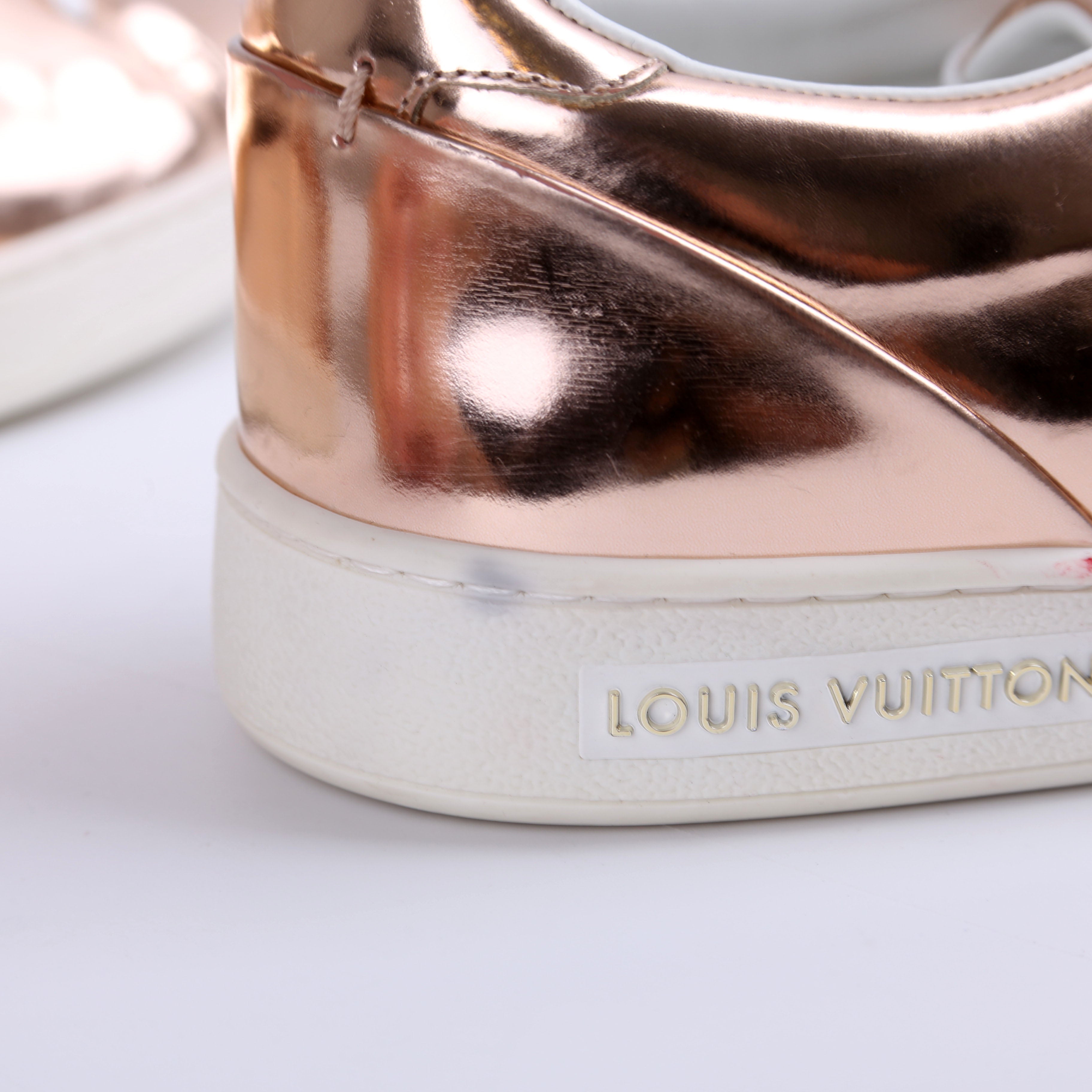 Frontrow Patent Sneakers Sz 39