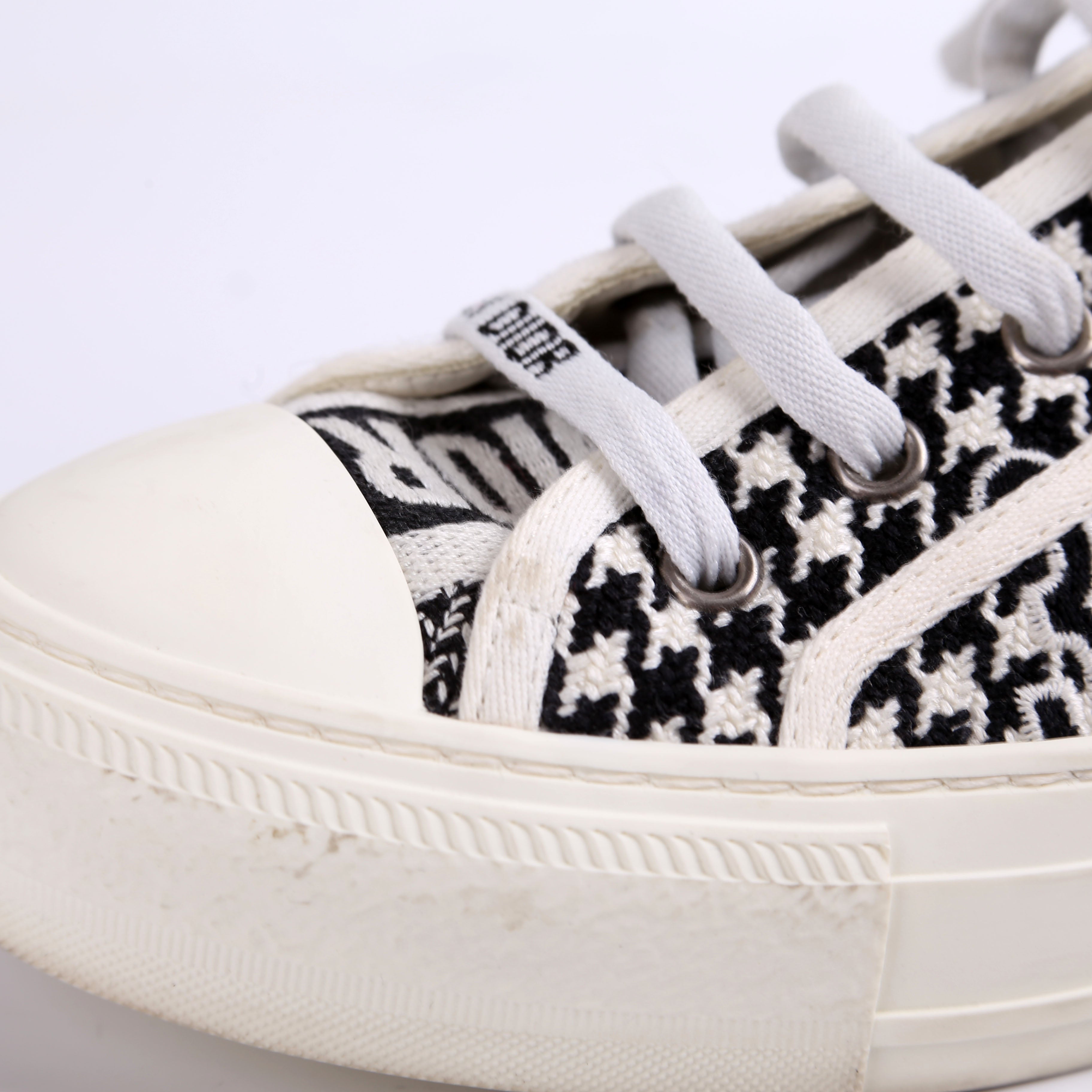 Dior Walk'N'Dior Sneakers Size 37.5