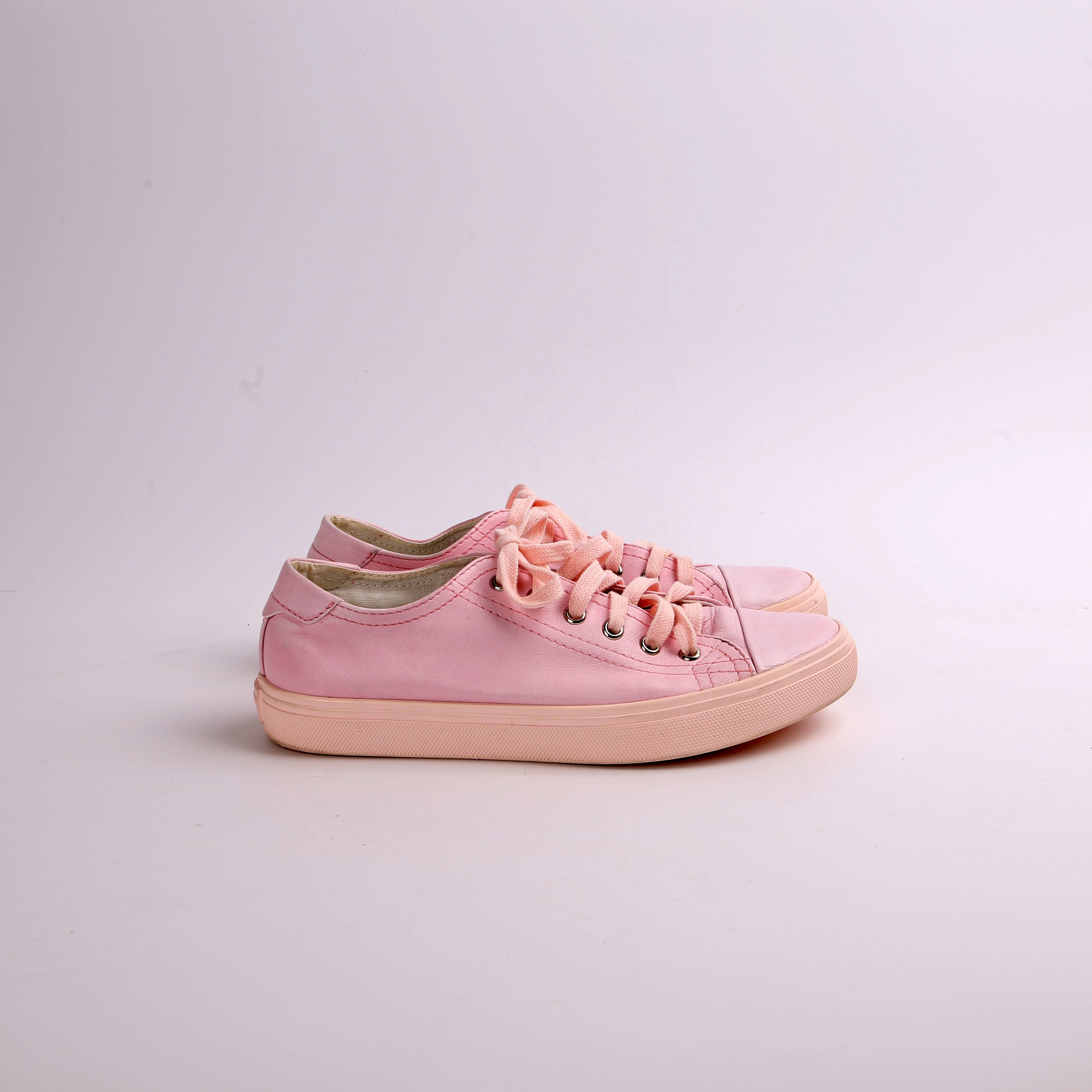 SAINT LAURENT Bedford Leather Sneakers