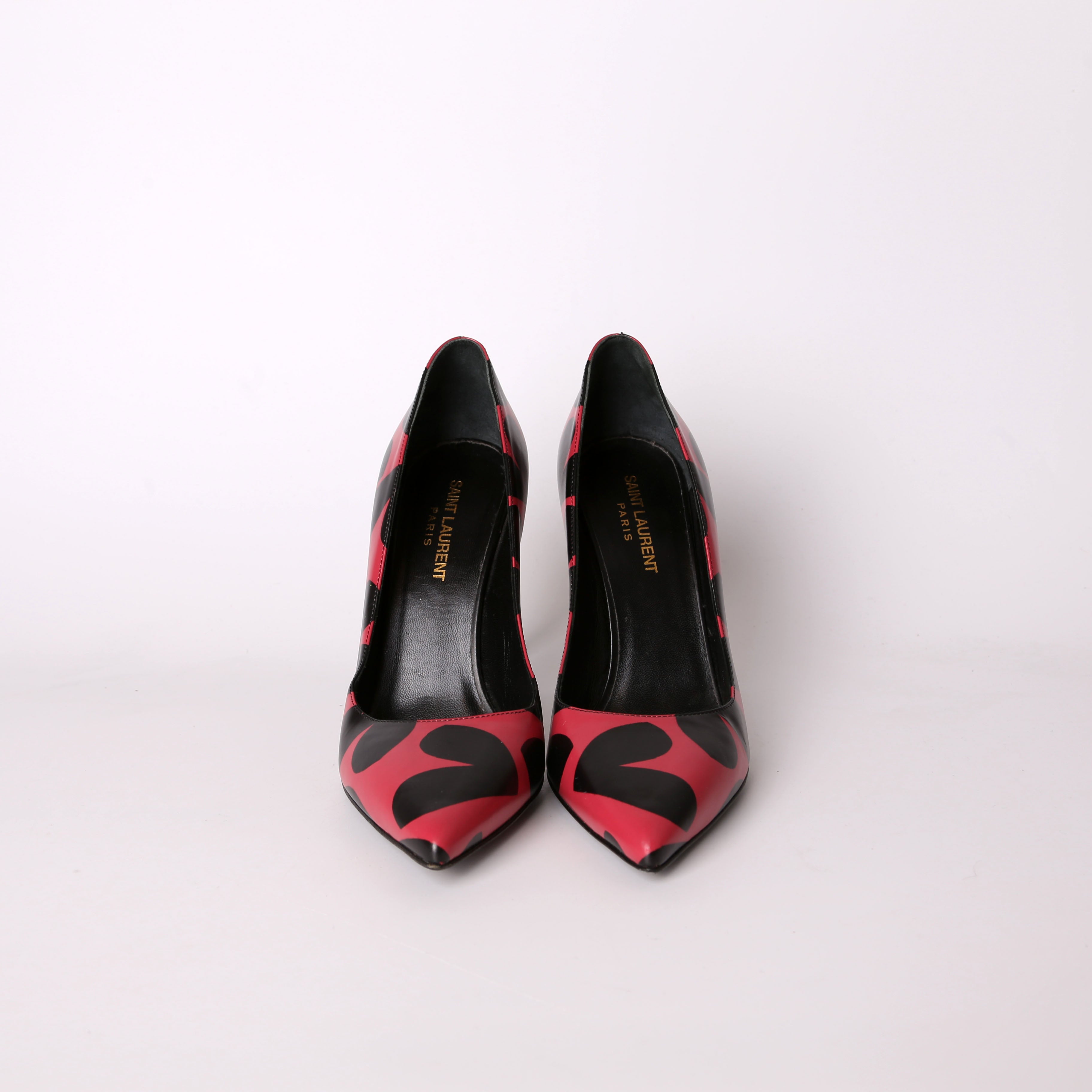 SAINT LAURENT Big Hearts Paris Pointed Toe Pumps Size 39