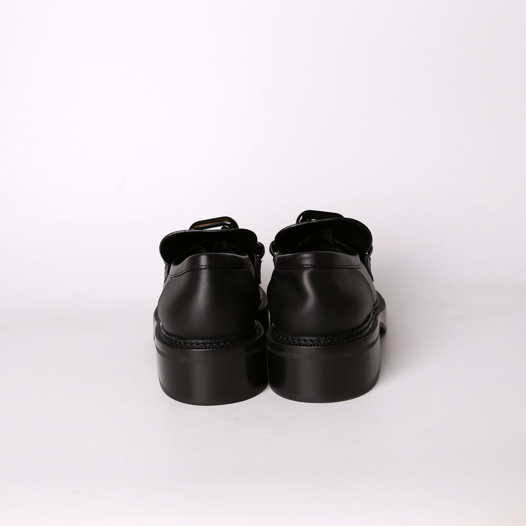 Academy Uniformes Leather Loafers Size 40
