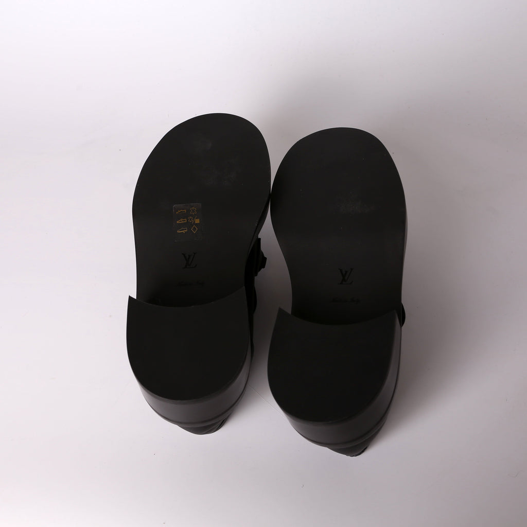Academy Uniformes Leather Loafers Size 40