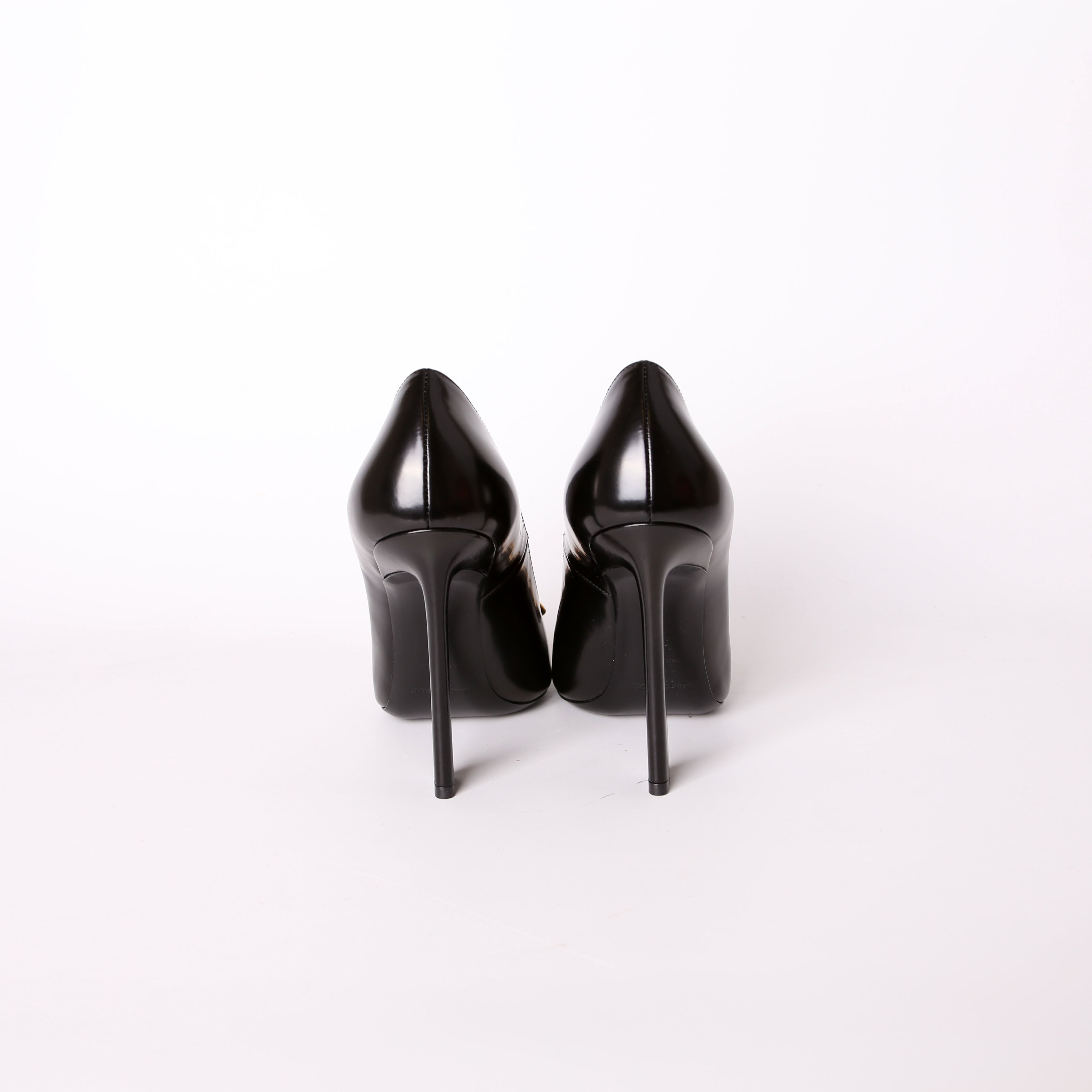 Silvana Pumps Size 38