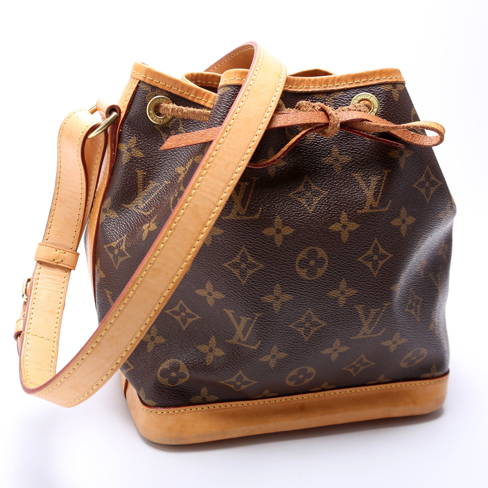 Noe BB Monogram