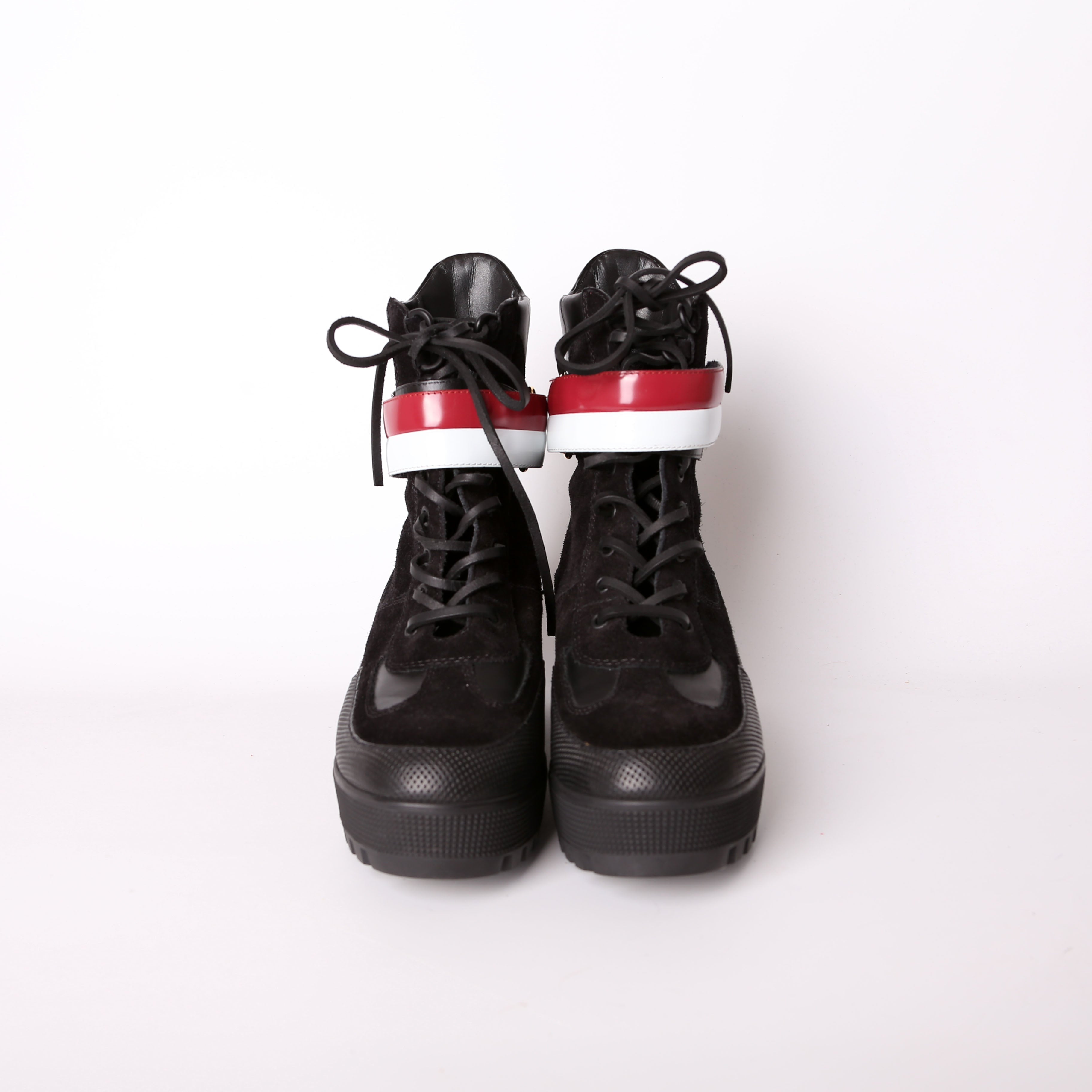 Laureate Platform Desert Boots Size 41