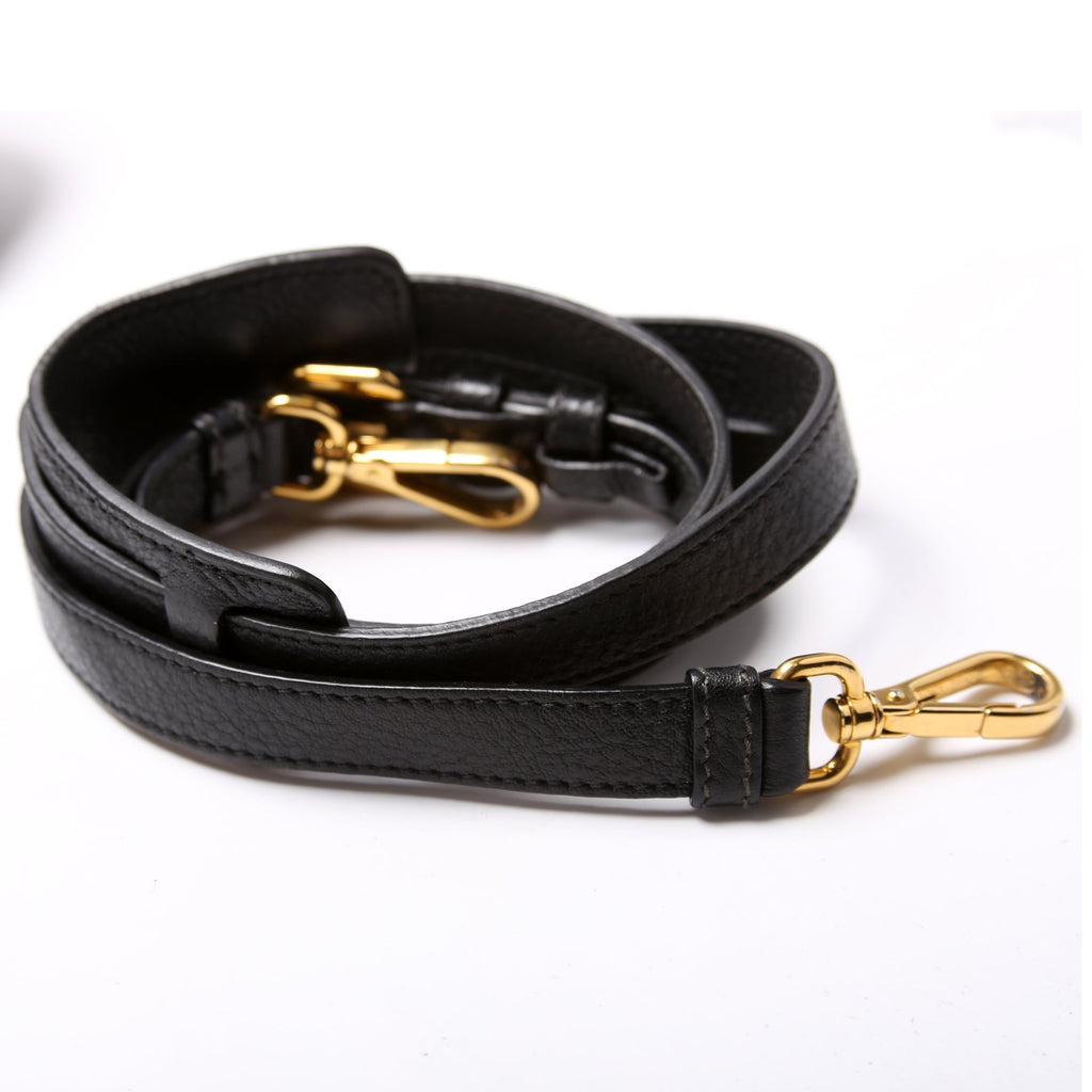 Vitello Daino Hobo Black