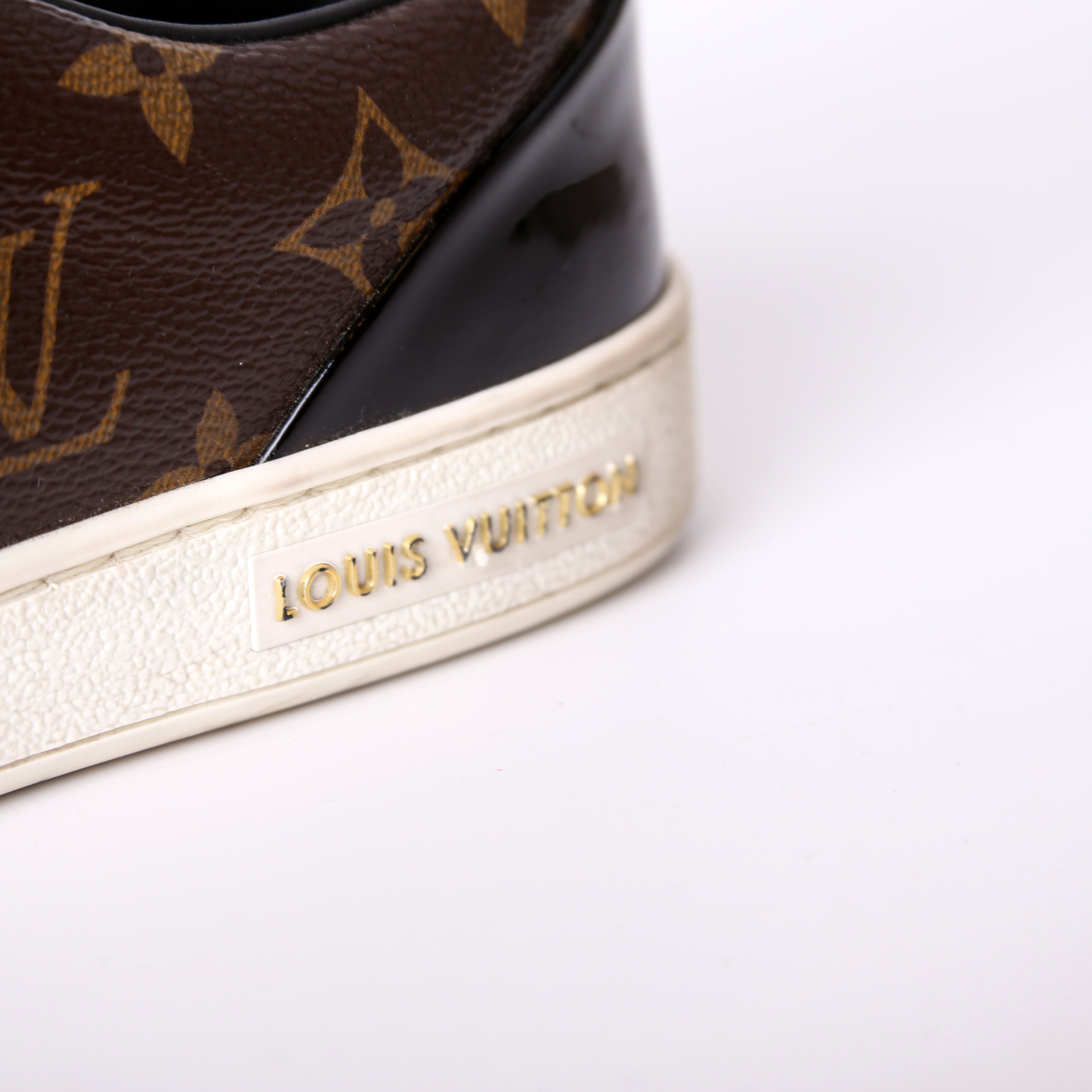 Frontrow Sneakers Size 37