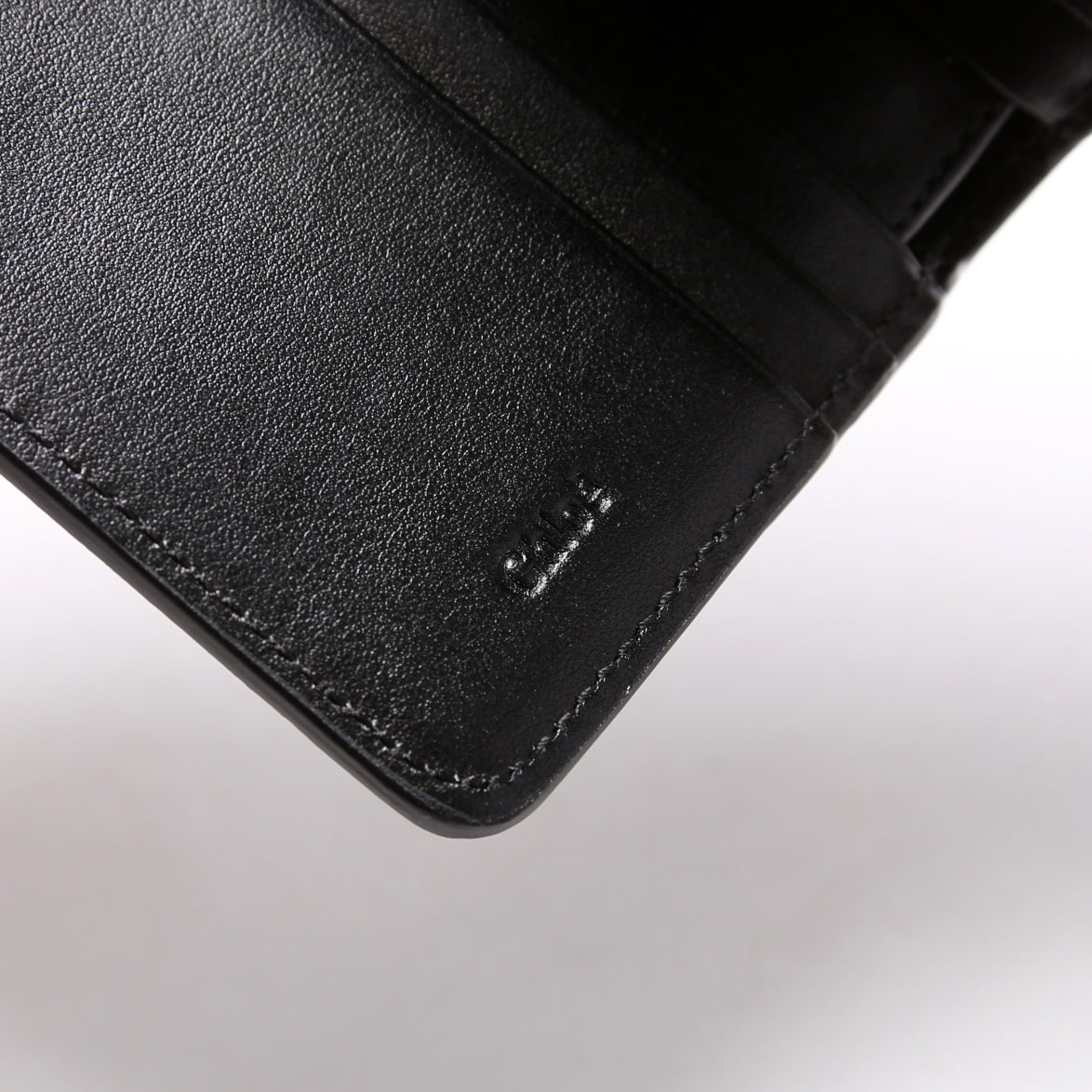 C Compact Wallet