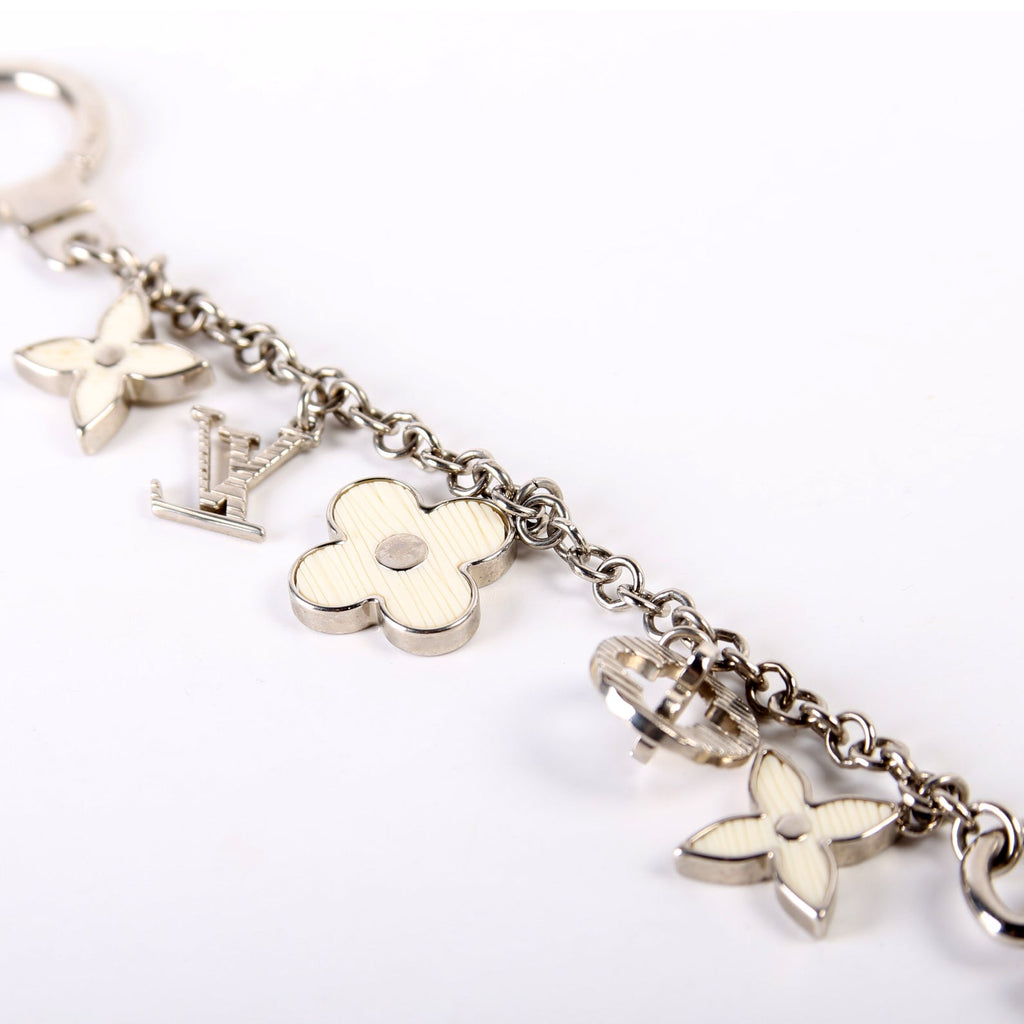 Fleur D'Epi Bag Charm Silver/White