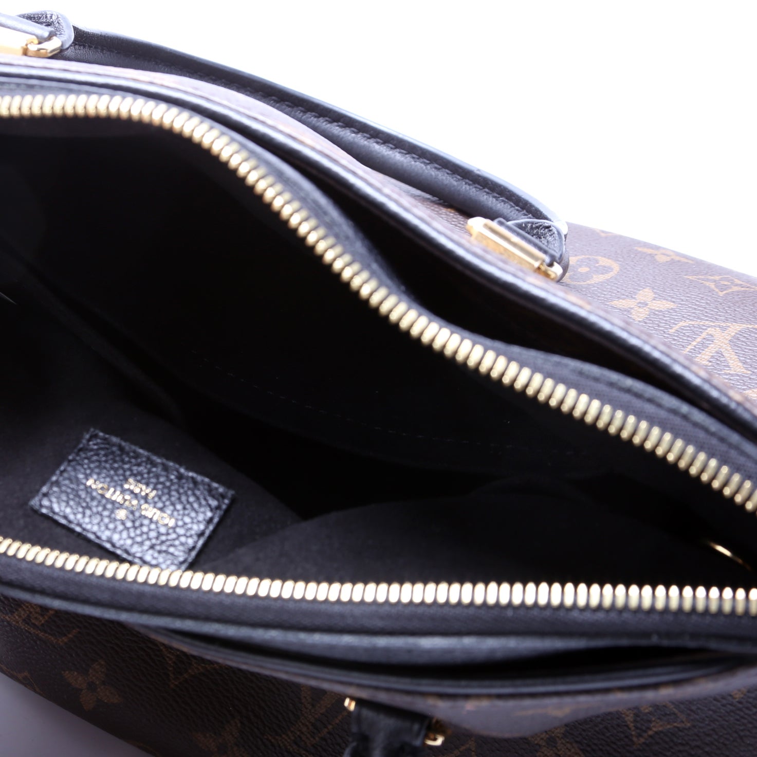 Pallas Tote Monogram Leather Side