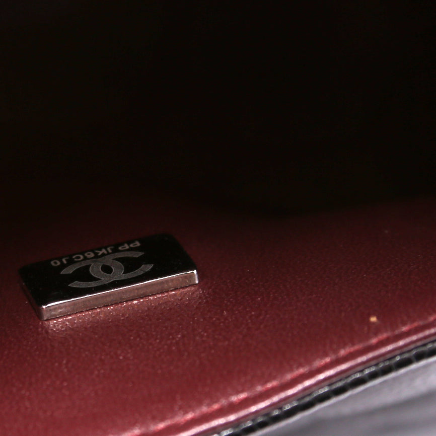 Classic Flap Jumbo Caviar RFID Black
