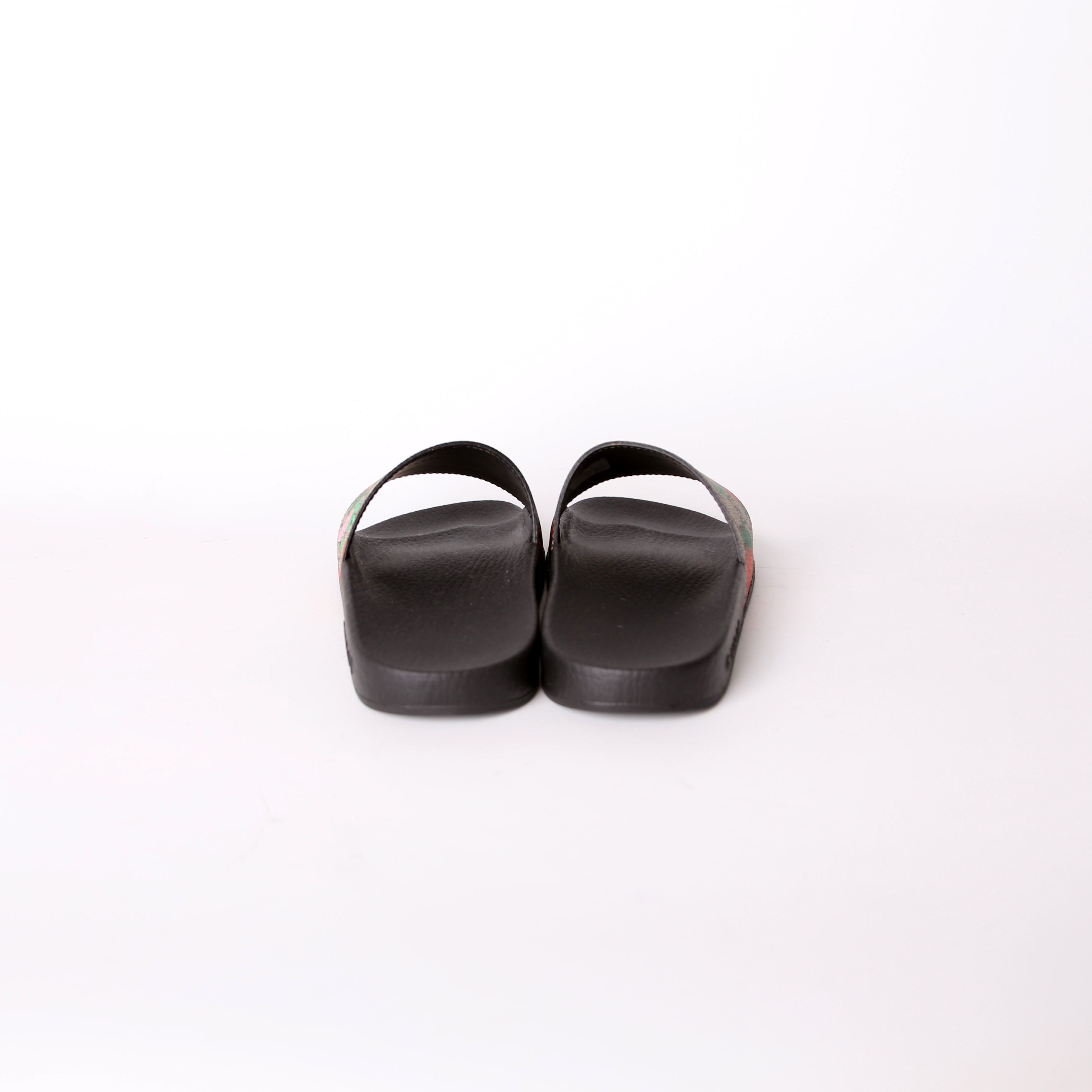 Supreme Strawberry Slides Size 35