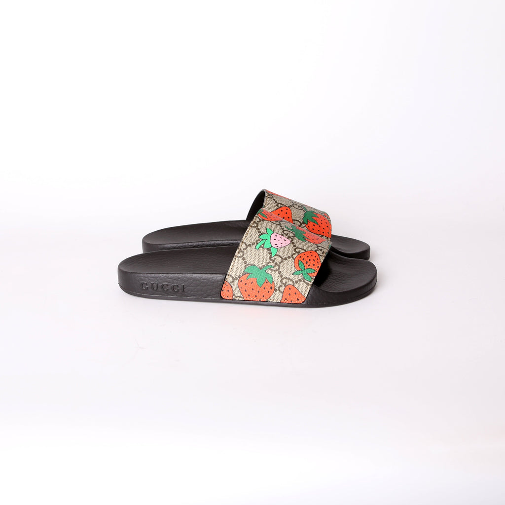 Supreme Strawberry Slides Size 35