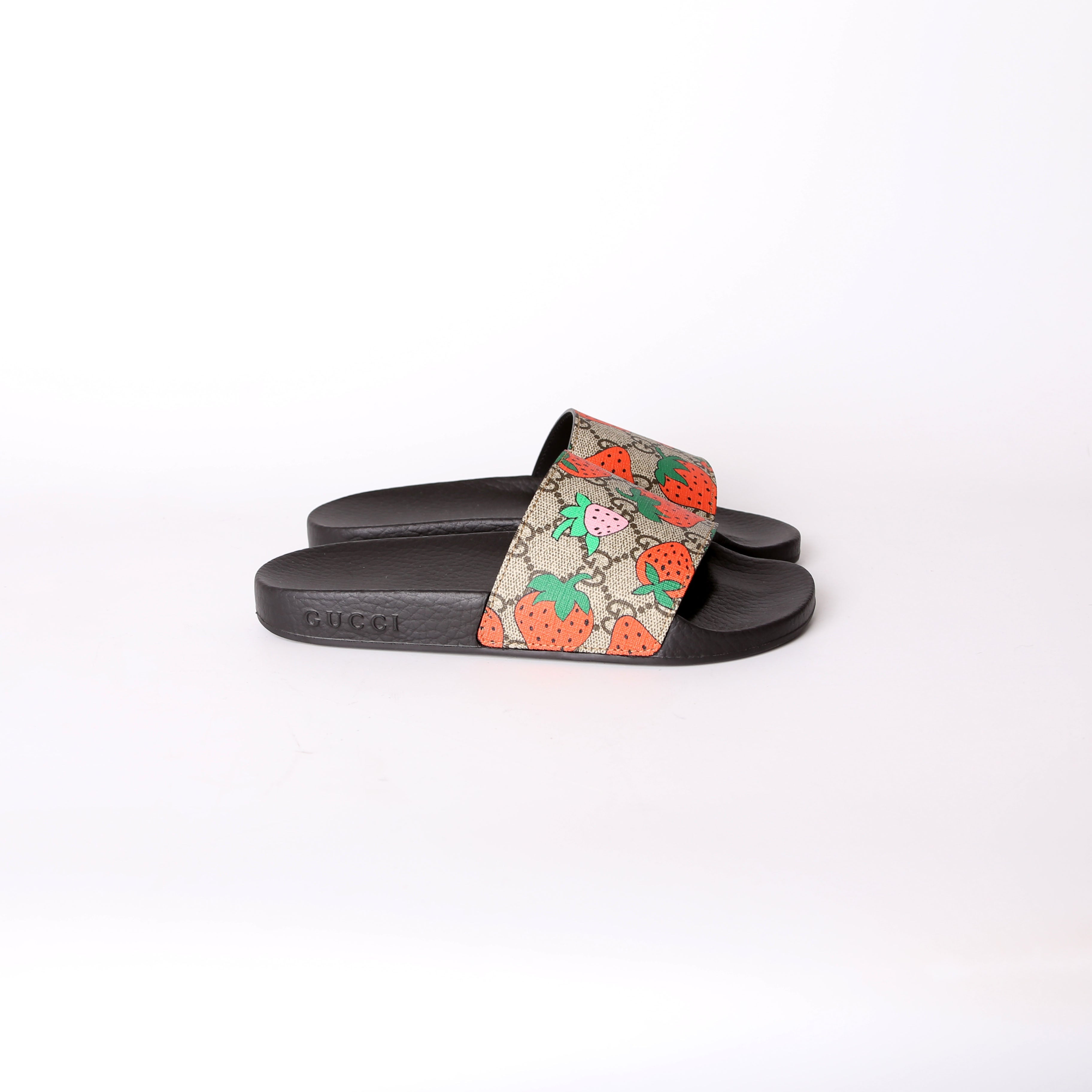 Supreme Strawberry Slides Size 35