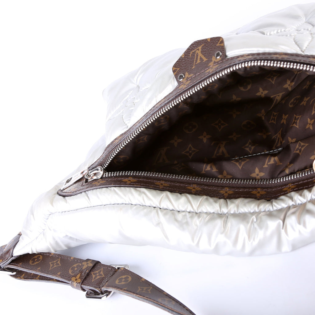 Maxi Bumbag Pillow Monogram Silver