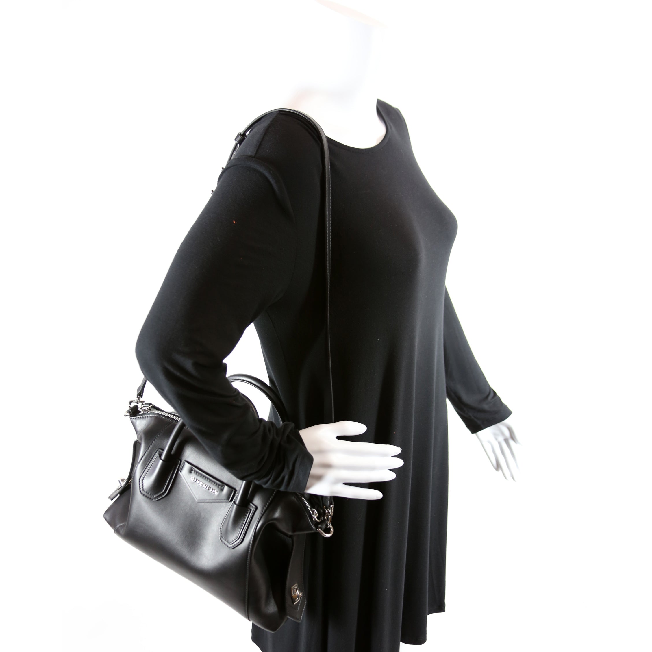 Antigona Soft Small Black