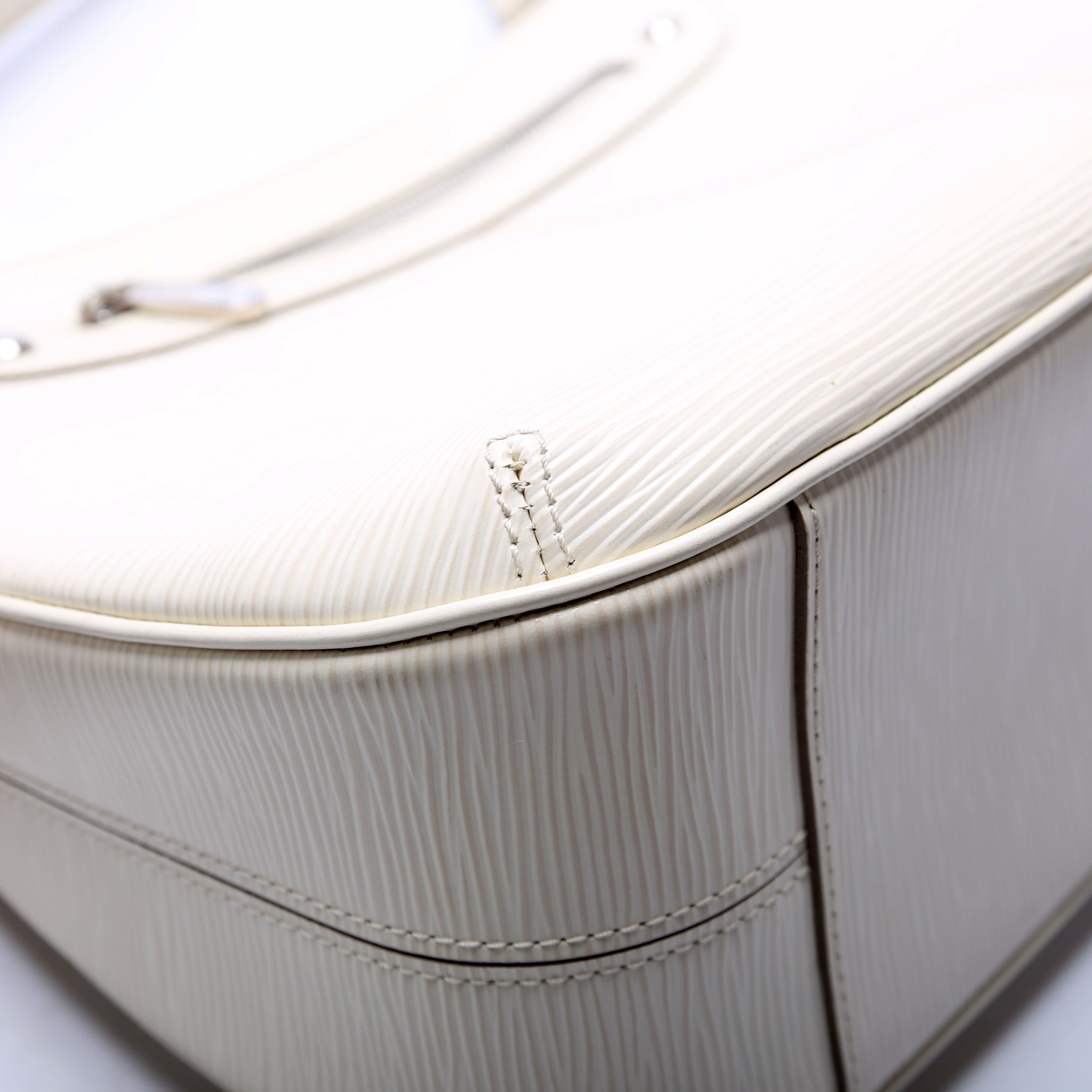 Turenne GM Epi White
