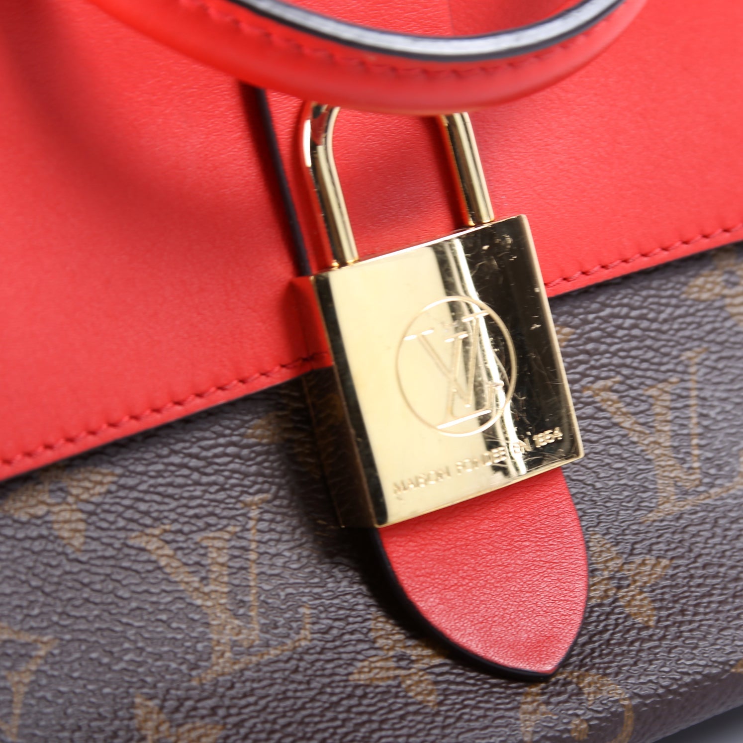 Locky BB Monogram Red