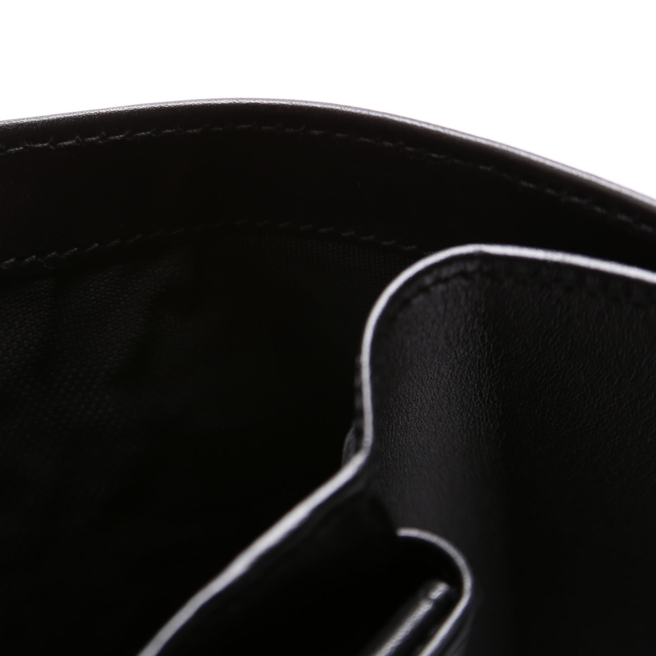 Vitello Trifold Wallet Black
