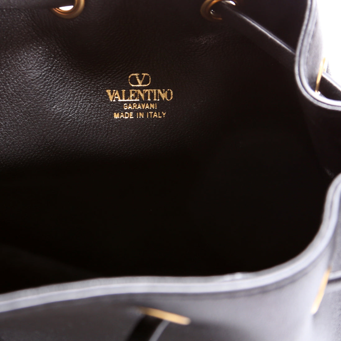 Mini Vlogo Chain Bucket Bag Black