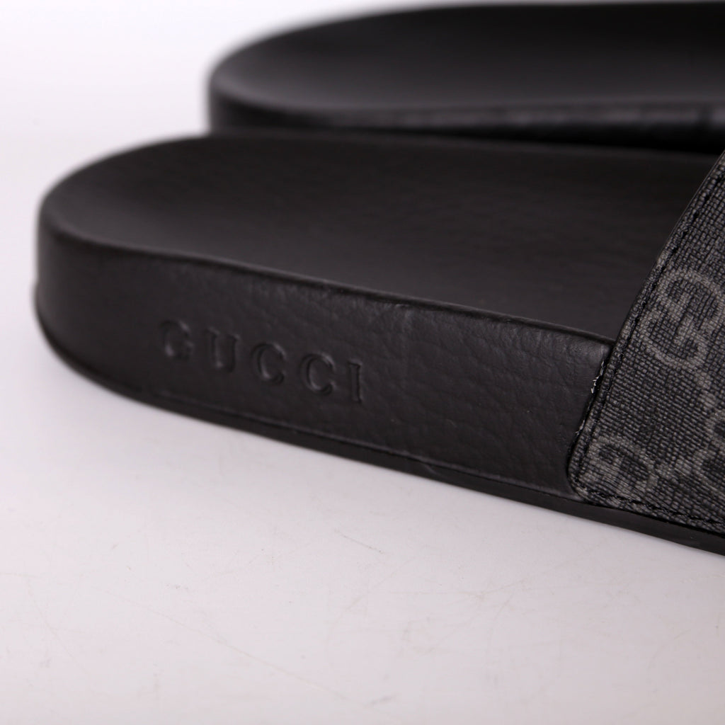 GG Super Tiger Rubber Slides Size 40