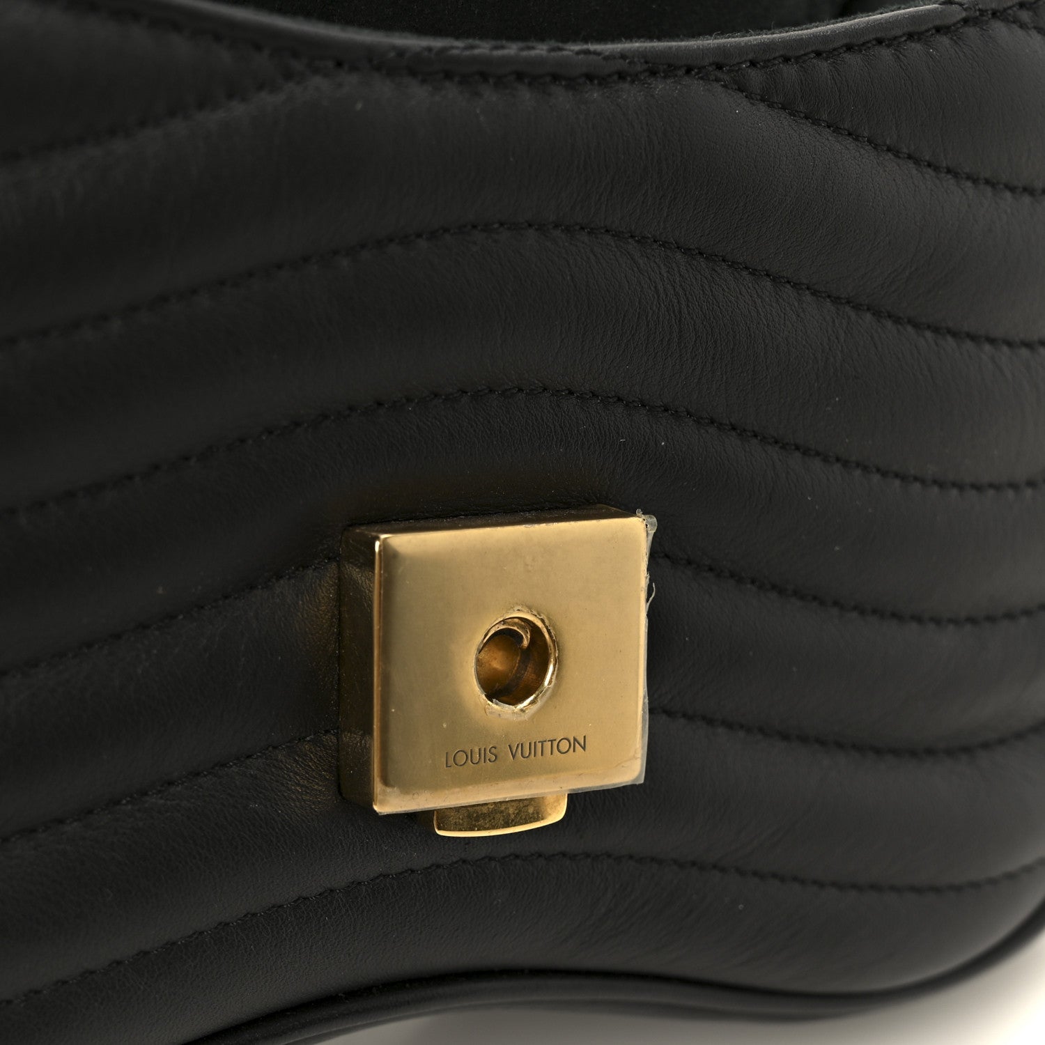Louis Vuitton Calfskin New Wave Chain PM Black
