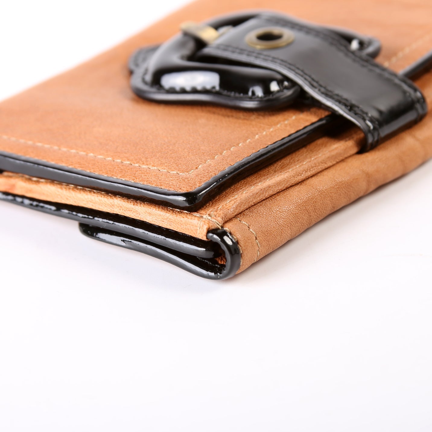 8M0160 B Compact Wallet Cognac/Black