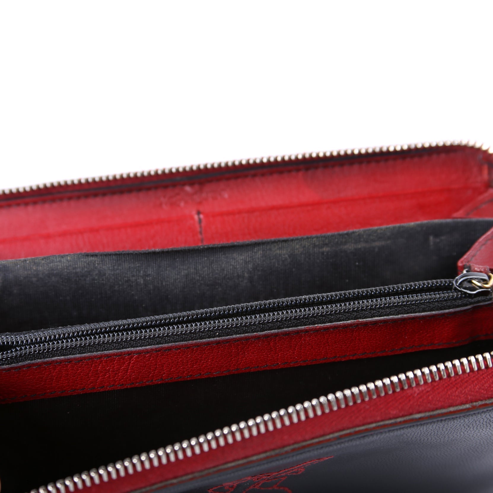Belle De Jour Zip Around Wallet 177555 Black/Red