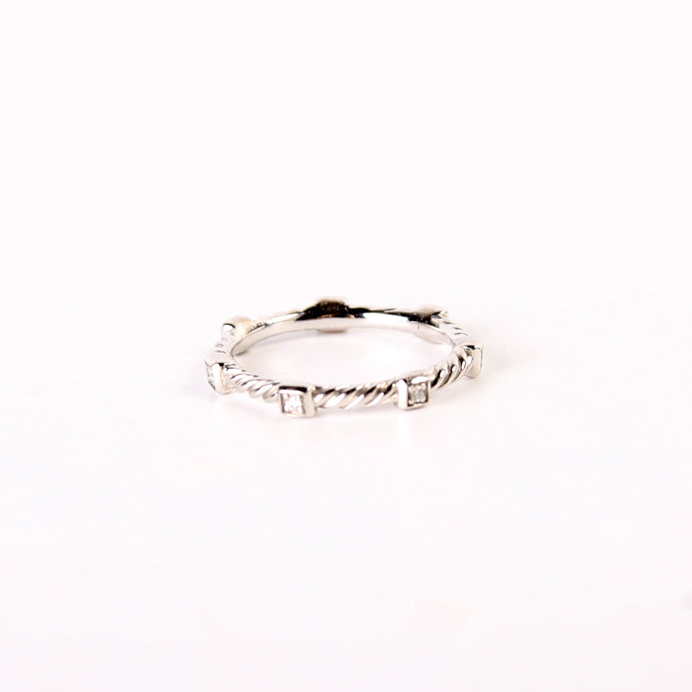 Cable Collectibles Stations Stack Ring 2MM 750/Diamonds Size 7
