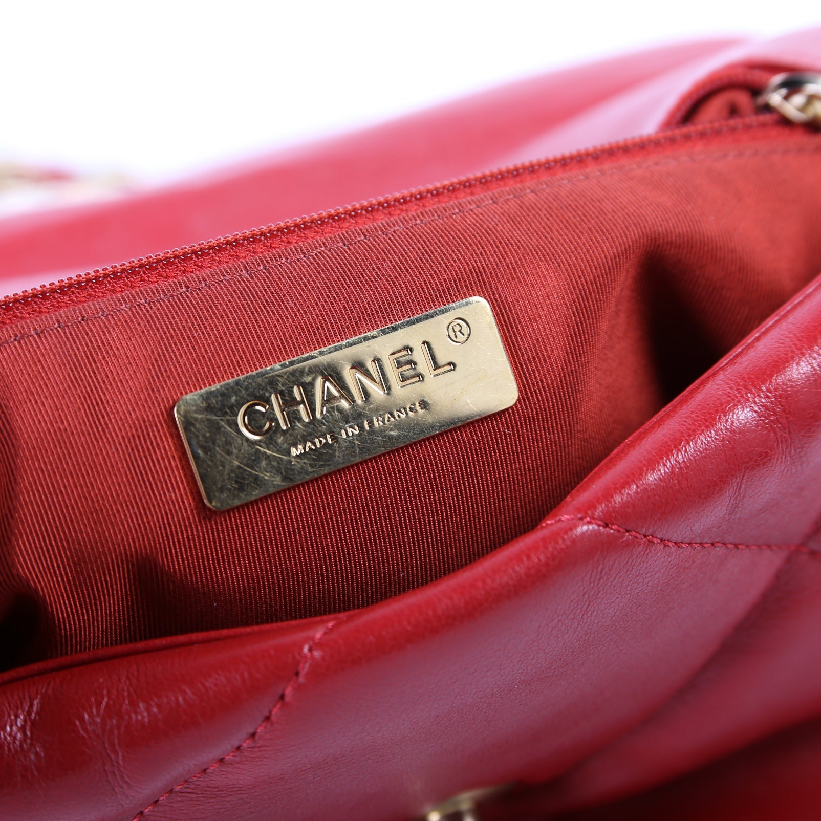 Quilted Goatskin 19 Medium Flap 30+M Red