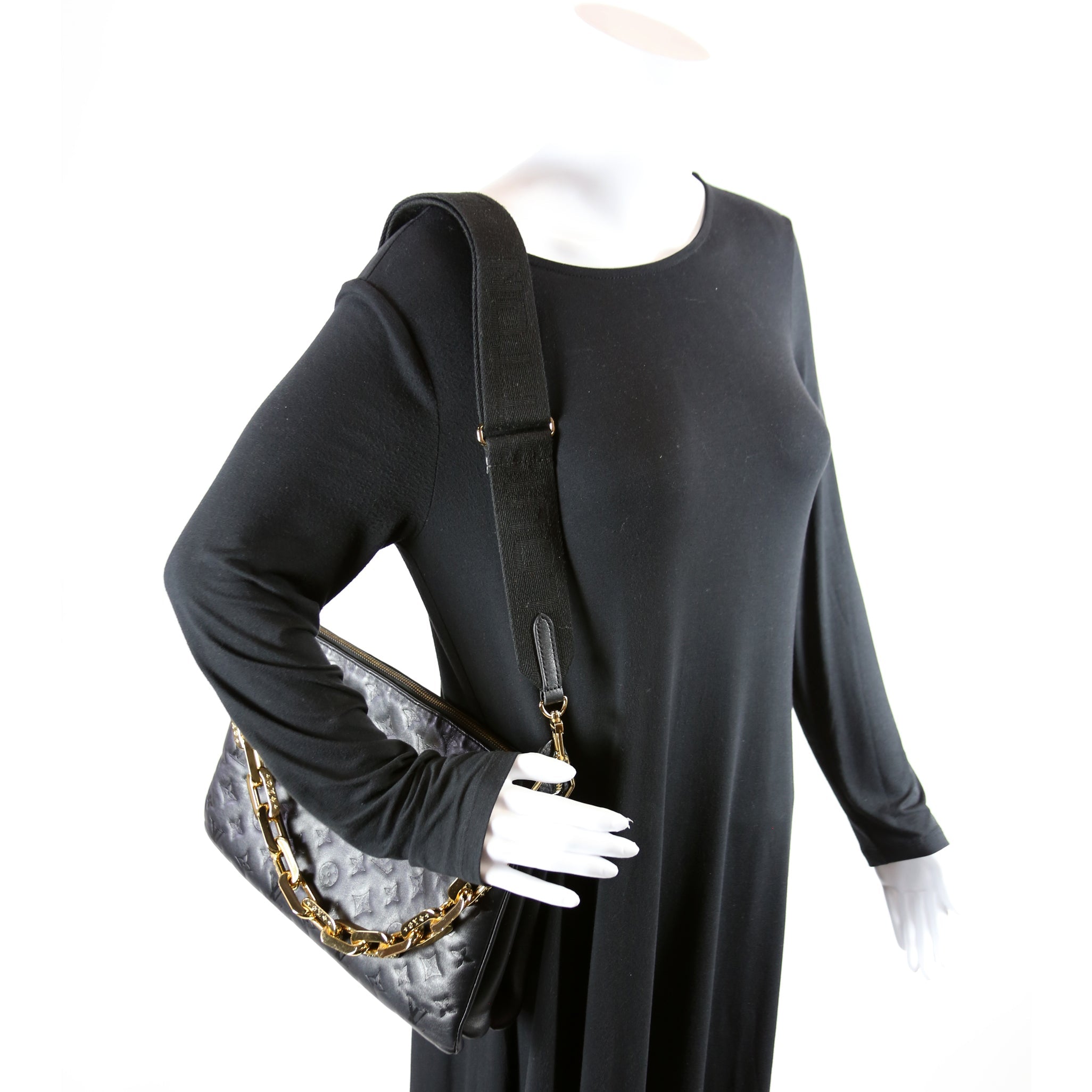 Coussin MM Lambskin Black
