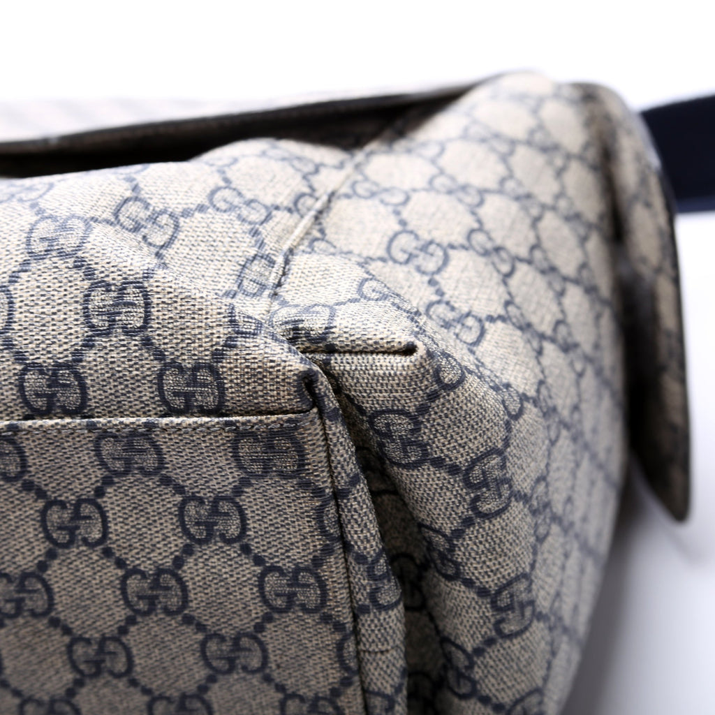 211131 GG Canvas Diaper Bag