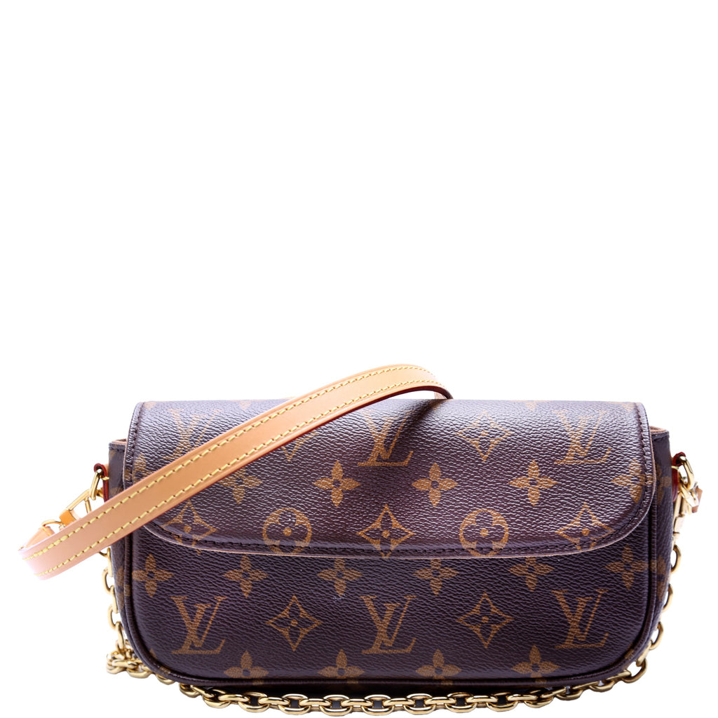 Ivy Wallet On Chain Monogram