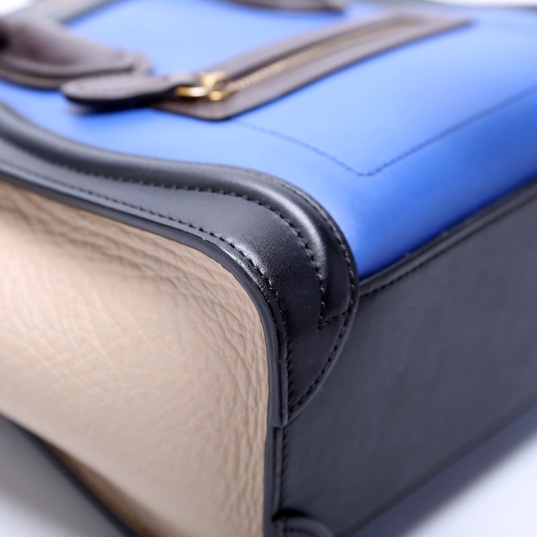 Luggage Nano Tricolor