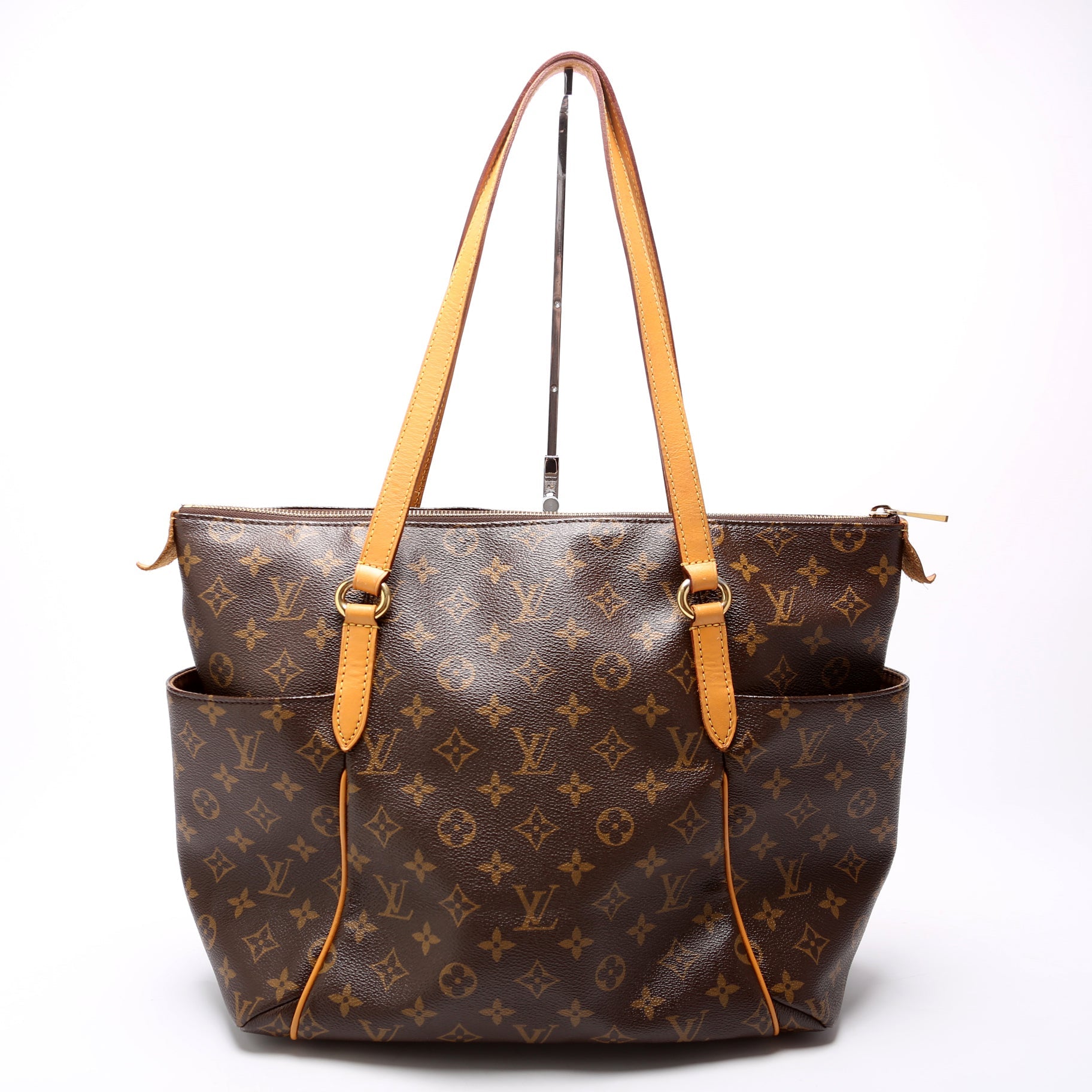 Totally MM Monogram